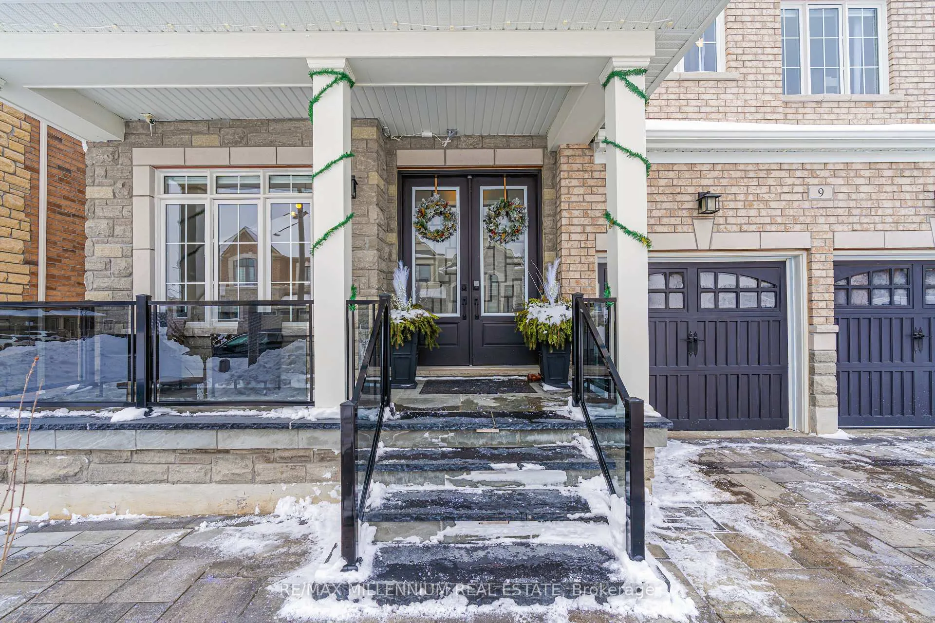 Photo 4 of 9 Moonstruck Street, Caledon, Caledon East — HOMEH