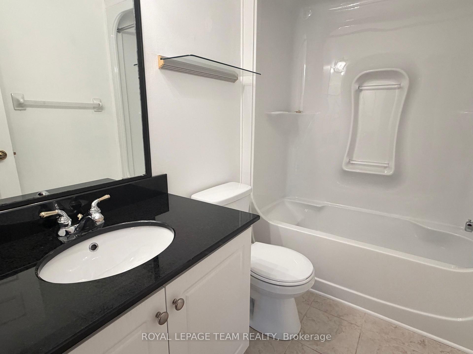 Photo 18 of 16 Fairview Crescent, Arnprior, Arnprior — HOMEH