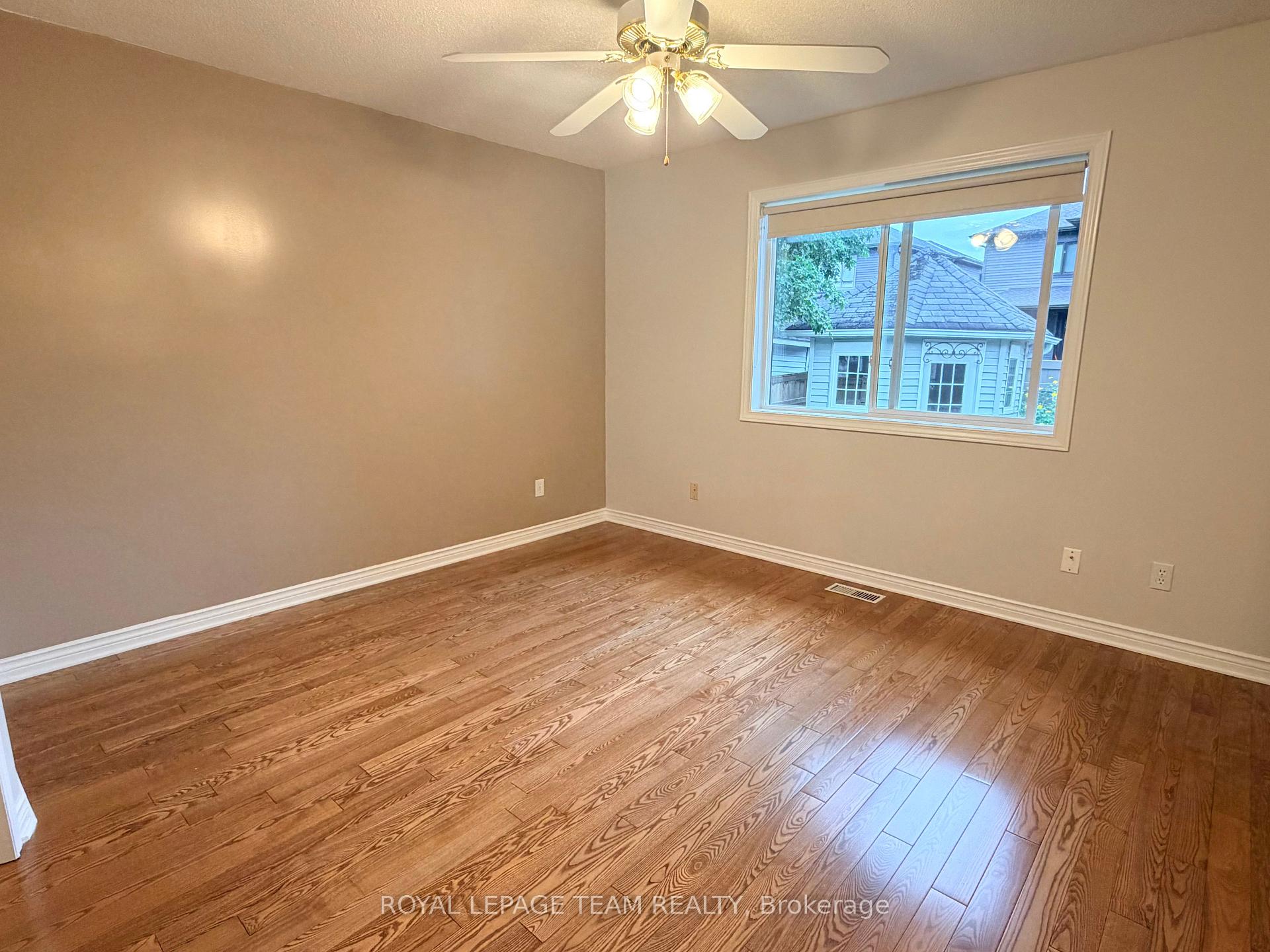 Photo 19 of 16 Fairview Crescent, Arnprior, Arnprior — HOMEH