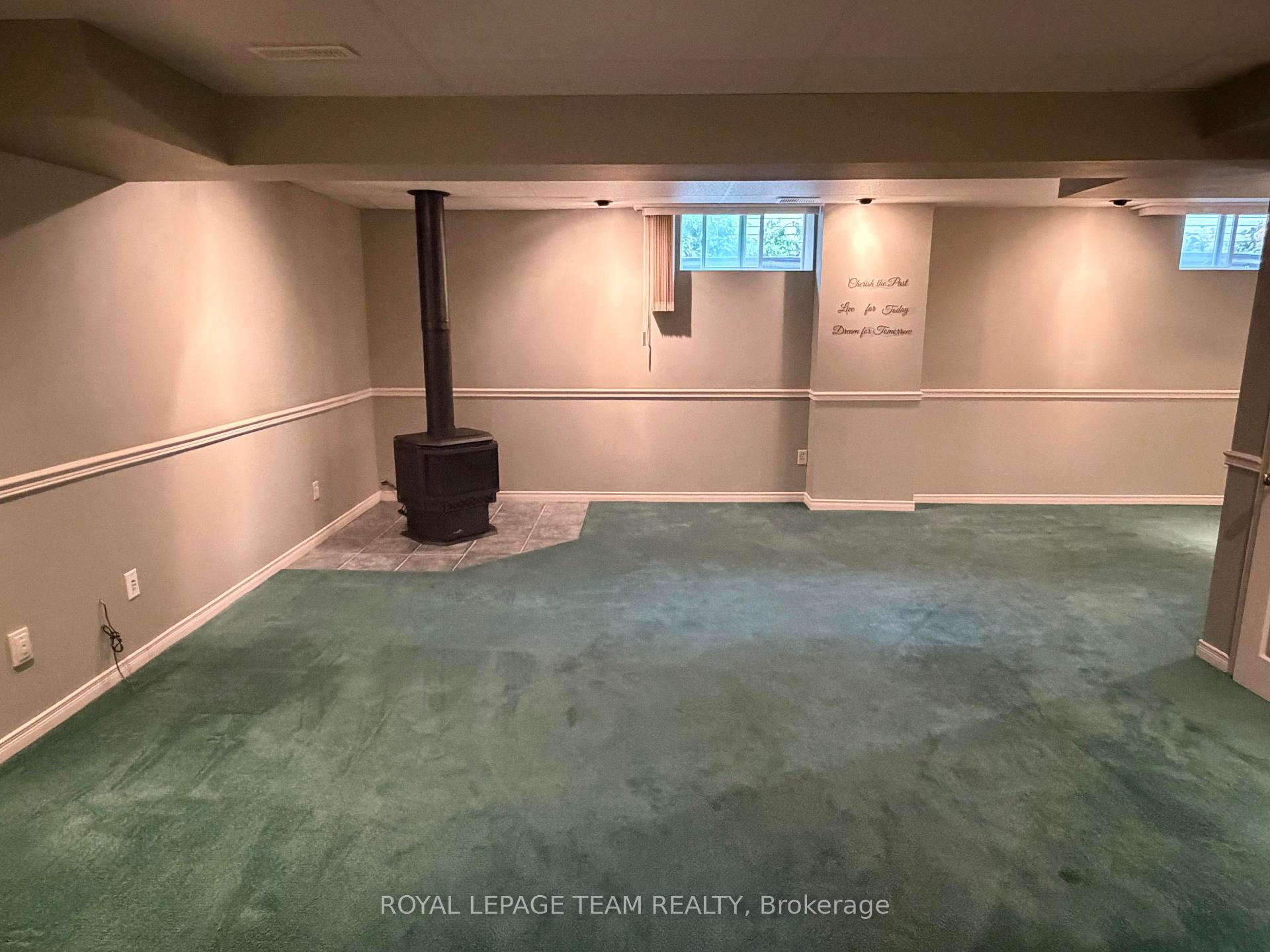 Photo 33 of 16 Fairview Crescent, Arnprior, Arnprior — HOMEH