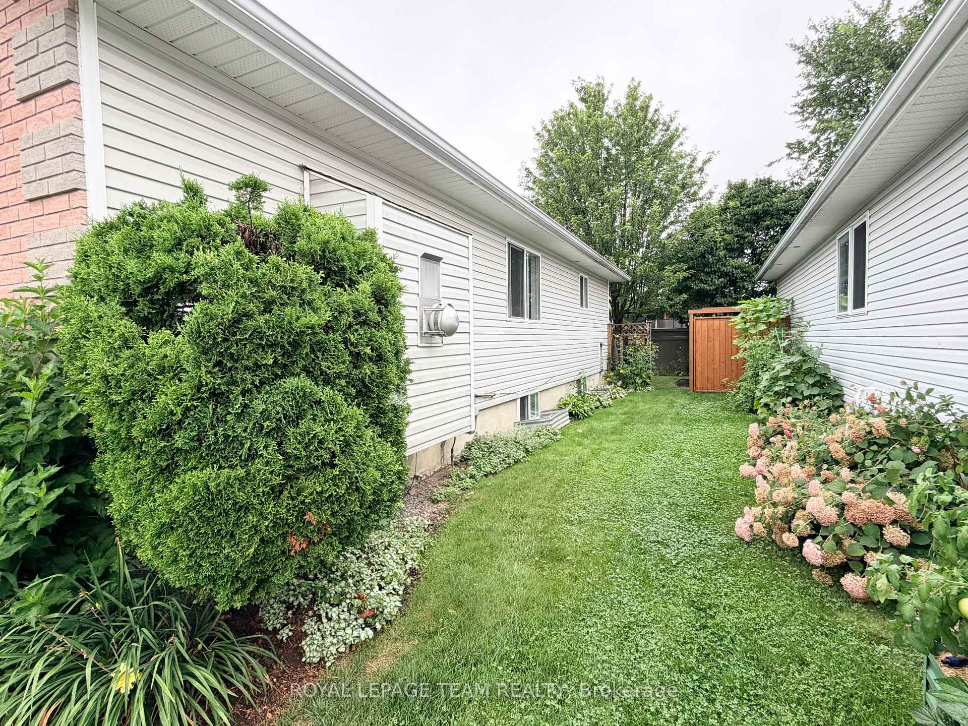 Photo 37 of 16 Fairview Crescent, Arnprior, Arnprior — HOMEH