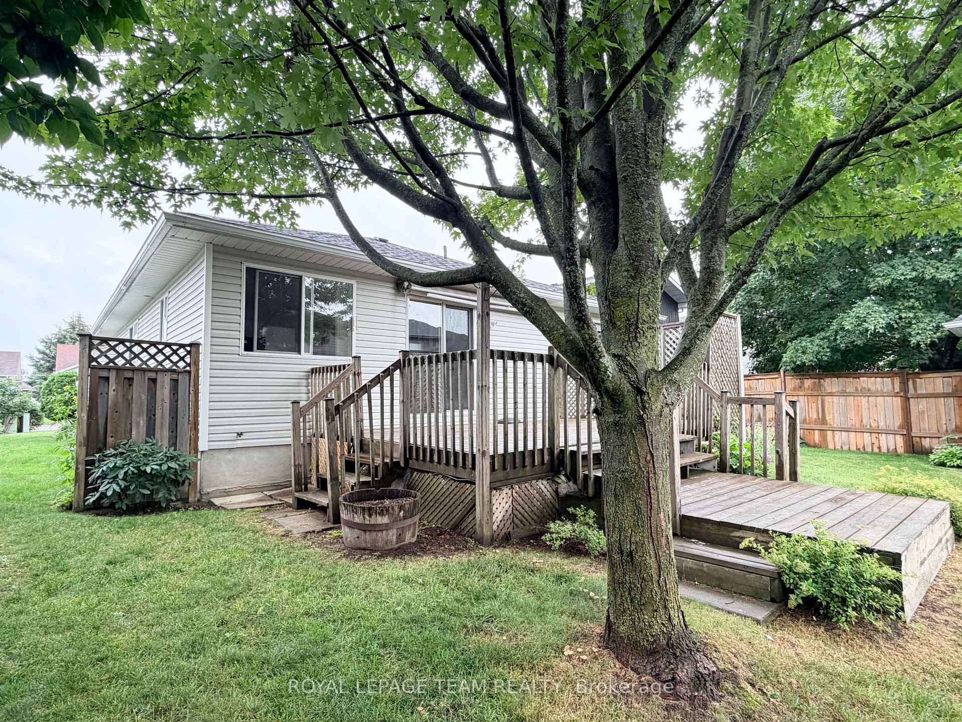 Photo 39 of 16 Fairview Crescent, Arnprior, Arnprior — HOMEH