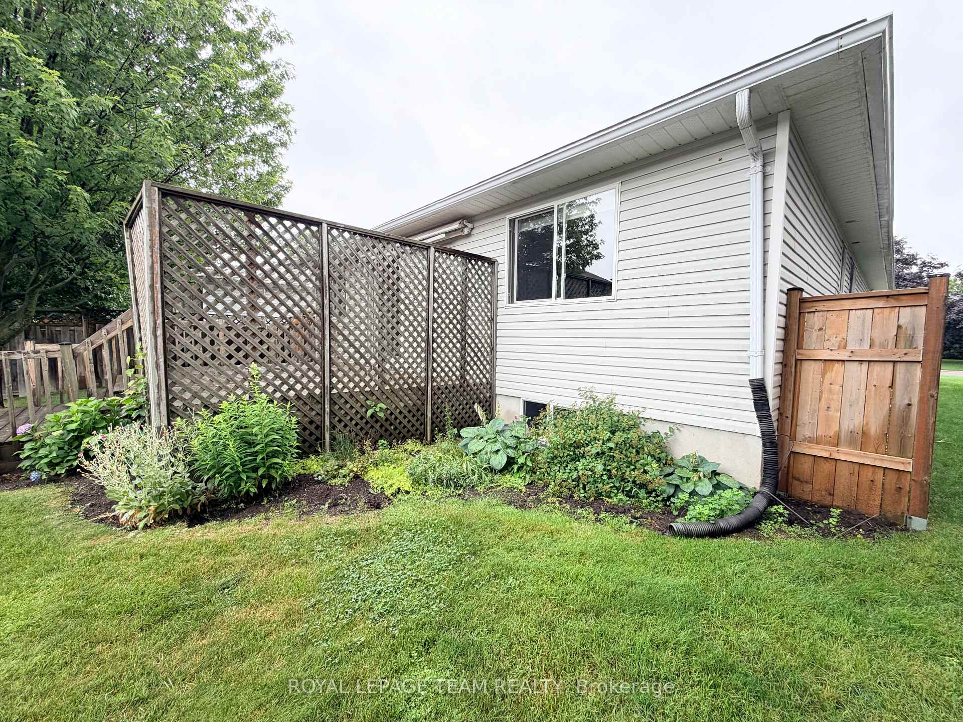 Photo 46 of 16 Fairview Crescent, Arnprior, Arnprior — HOMEH