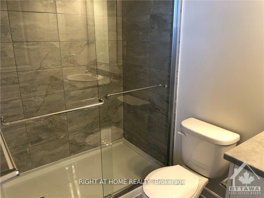 Photo 13 of Unit G, 735 Dearborn Private, Ottawa, Blossom Park/Kemp Park/Findlay Creek — HOMEH