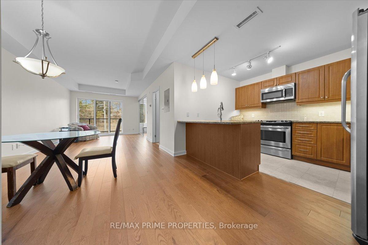 Photo 3 of Unit 506, 310 Centrum Boulevard, Ottawa, Bilberry Creek/Queenswood Heights — HOMEH