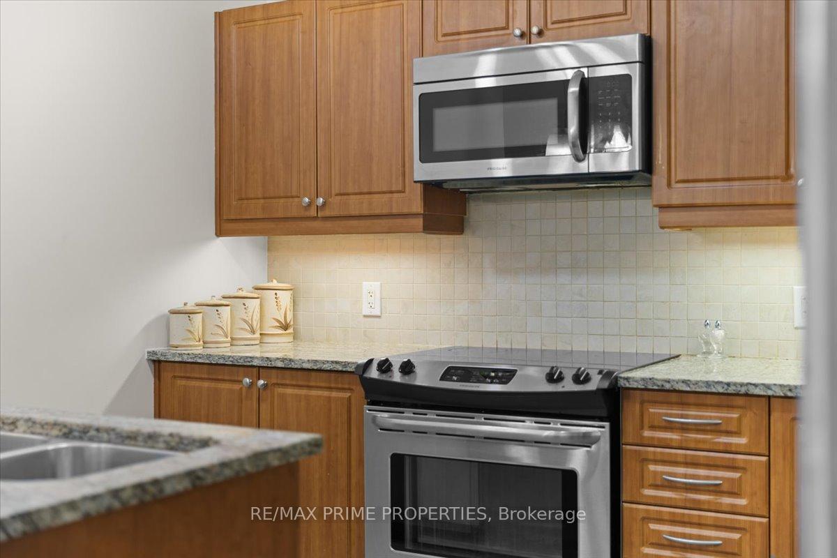Photo 10 of Unit 506, 310 Centrum Boulevard, Ottawa, Bilberry Creek/Queenswood Heights — HOMEH
