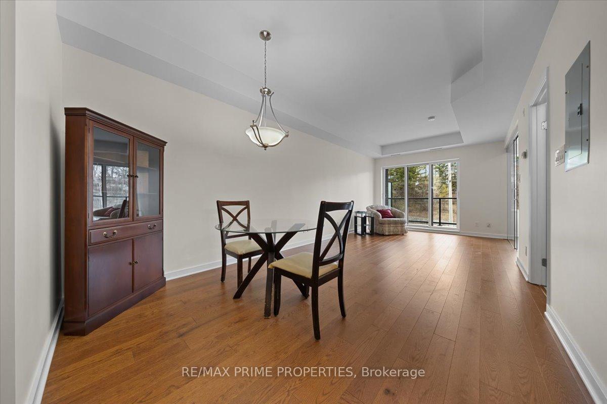 Photo 11 of Unit 506, 310 Centrum Boulevard, Ottawa, Bilberry Creek/Queenswood Heights — HOMEH