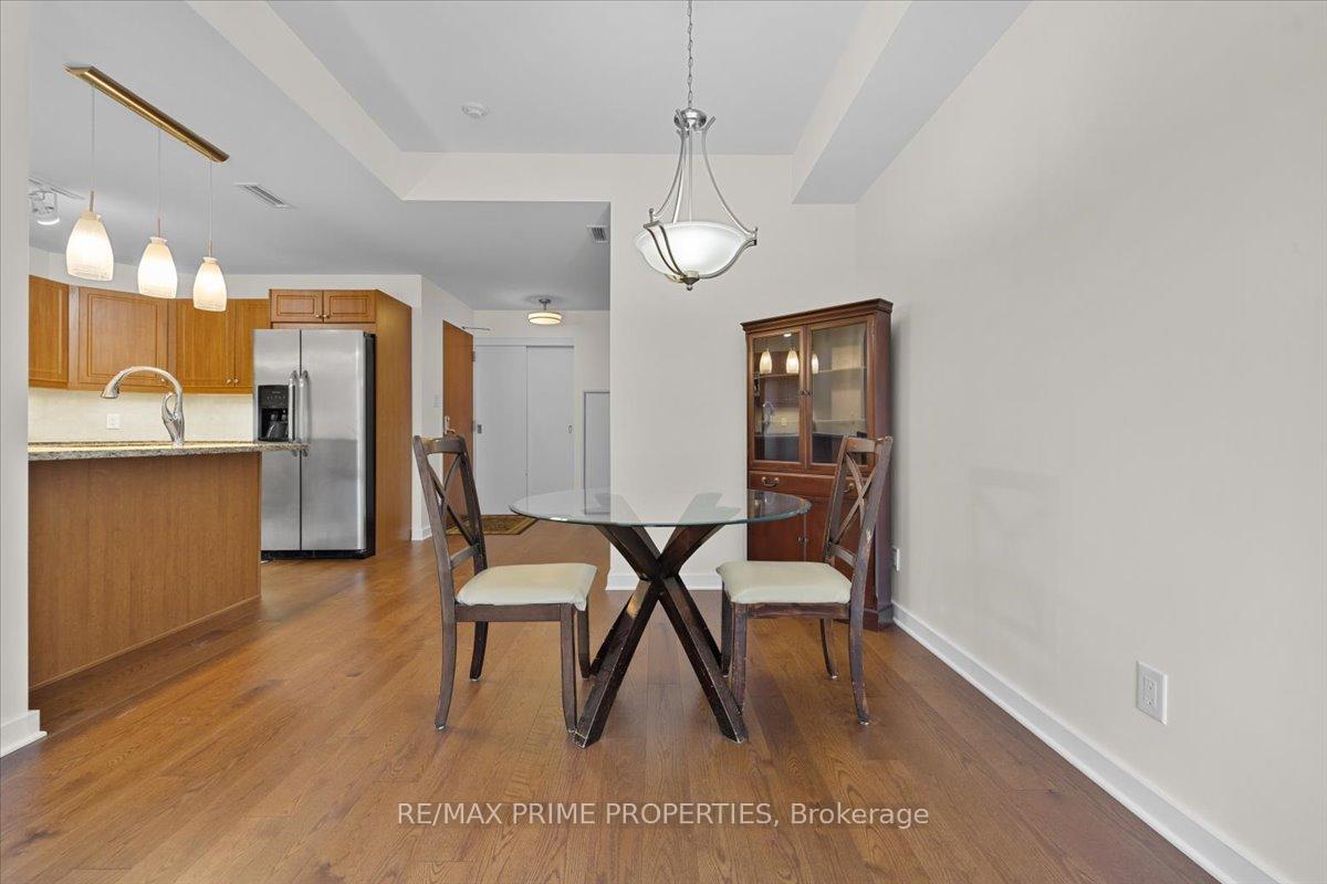 Photo 12 of Unit 506, 310 Centrum Boulevard, Ottawa, Bilberry Creek/Queenswood Heights — HOMEH