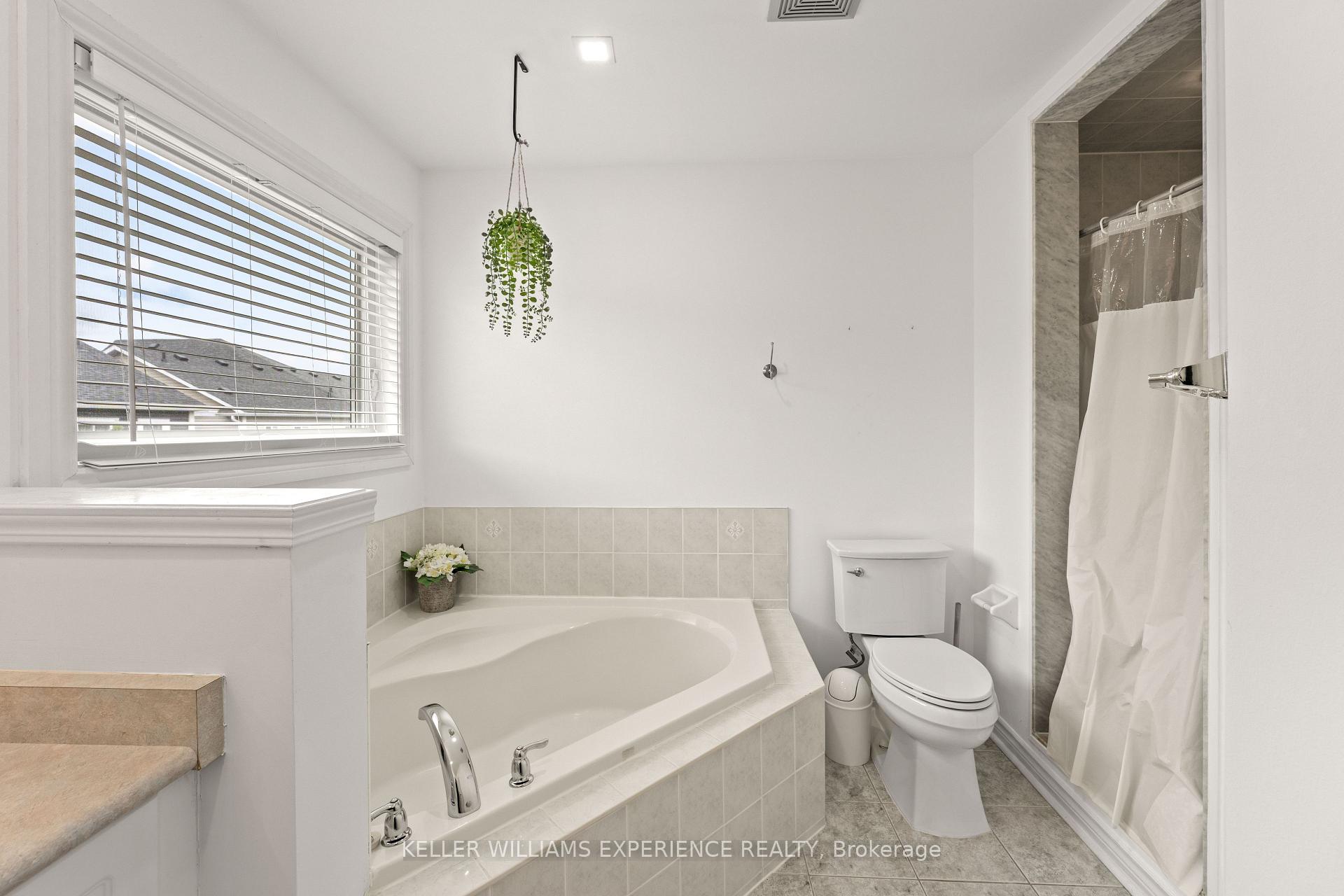 Photo 31 of 16 Snowden Avenue, Barrie, Innis-Shore — HOMEH