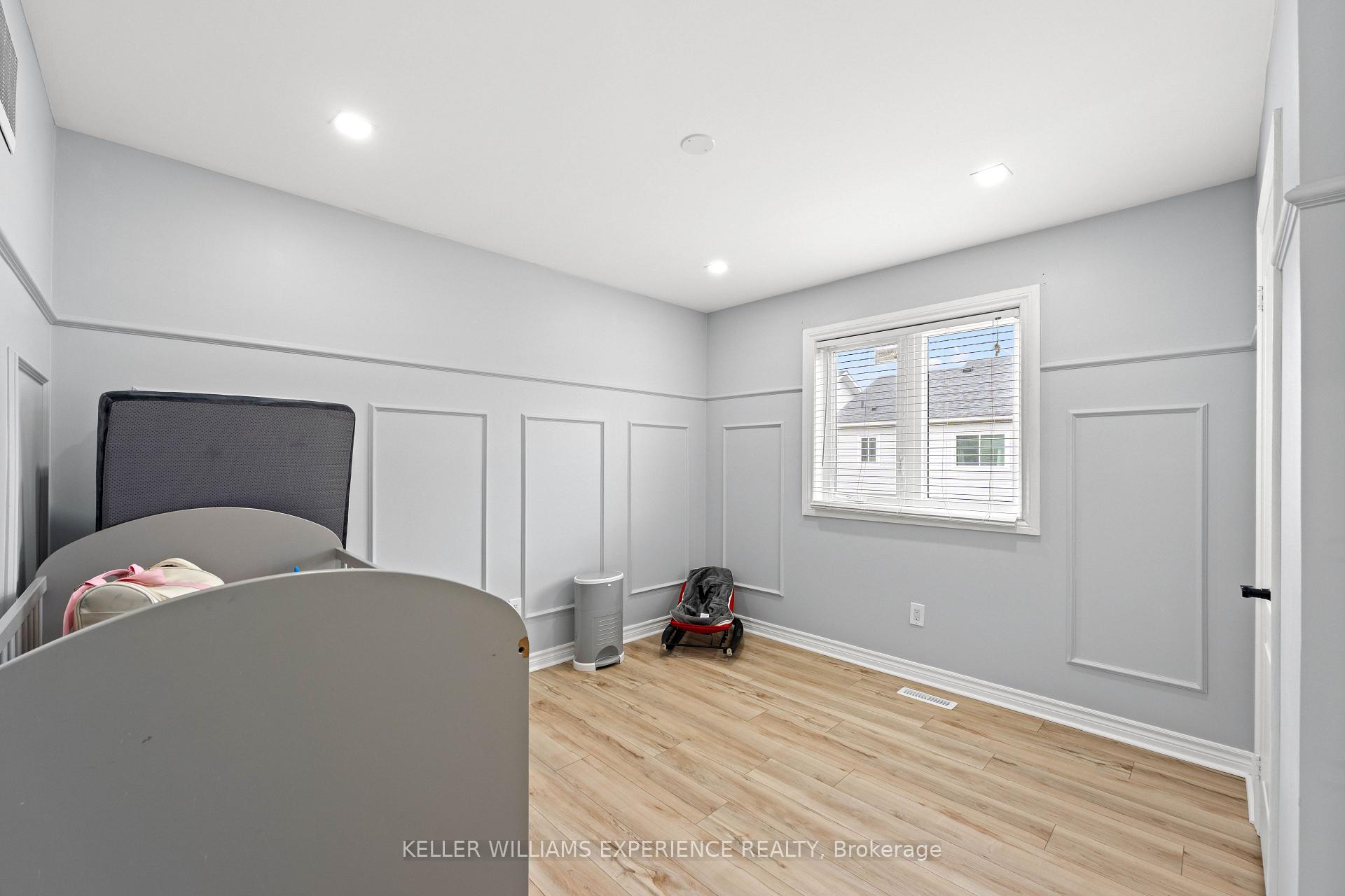 Photo 32 of 16 Snowden Avenue, Barrie, Innis-Shore — HOMEH