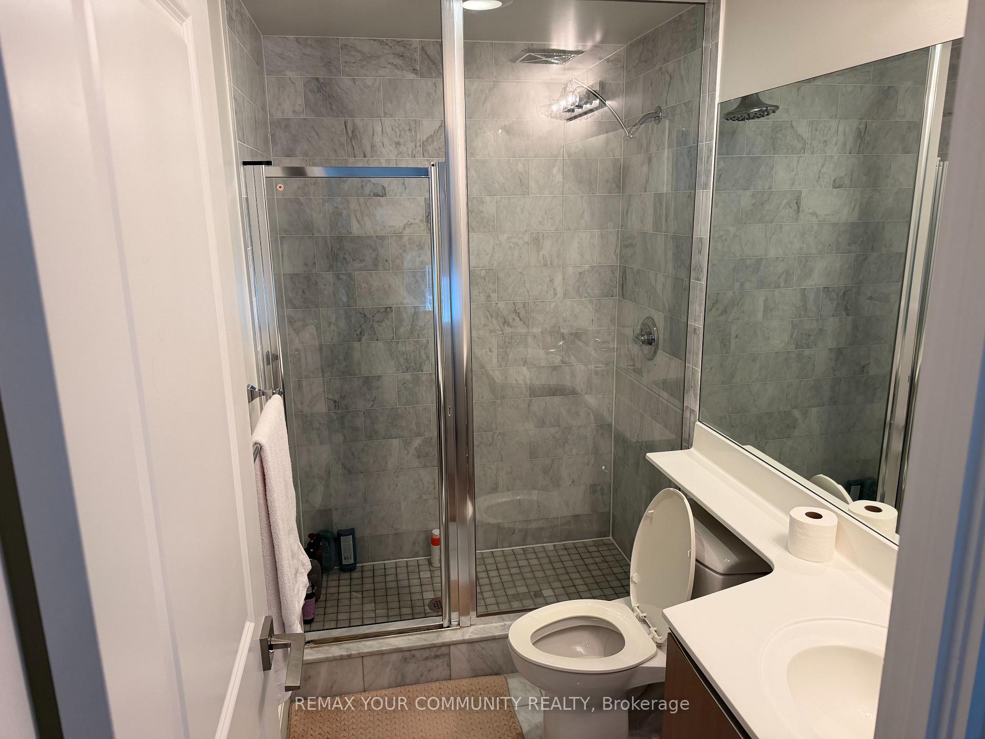 Photo 4 of Unit 2907, 1 Scott Street, Toronto, Waterfront Communities — HOMEH