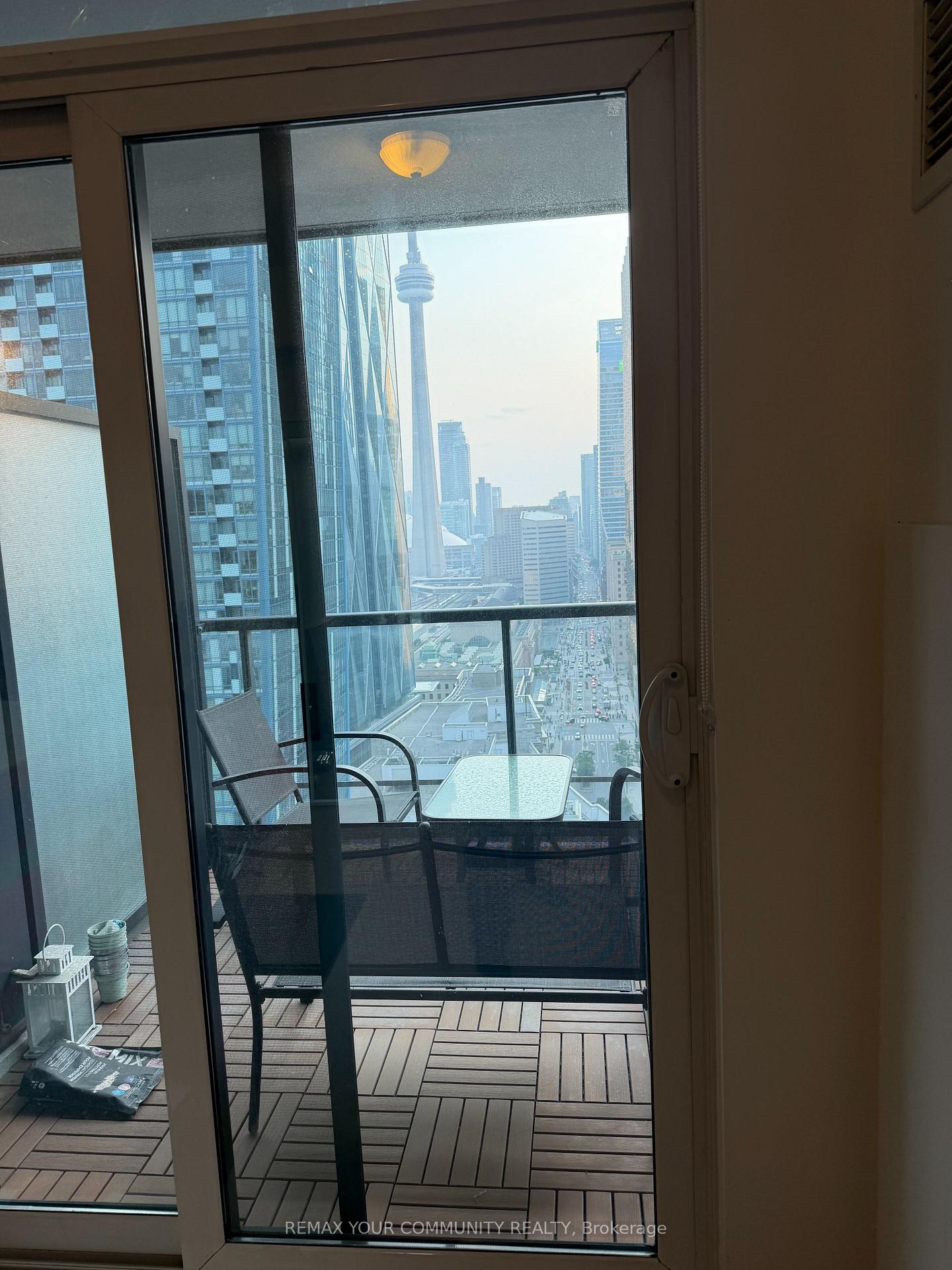 Photo 11 of Unit 2907, 1 Scott Street, Toronto, Waterfront Communities — HOMEH