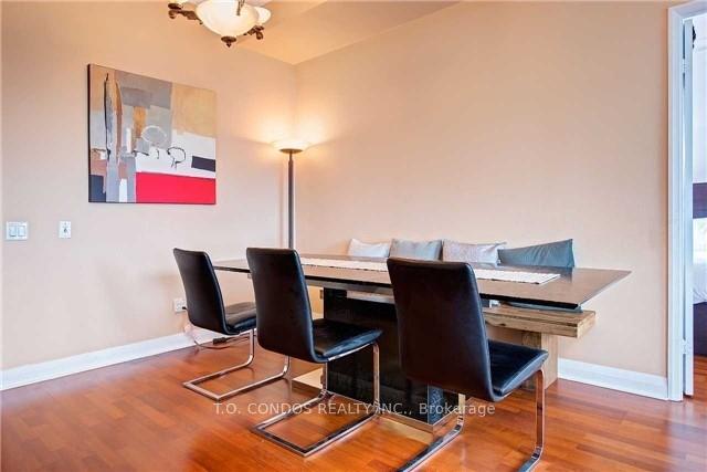 Photo 8 of Unit 2001, 1121 Bay Street, Toronto, Bay Street Corridor — HOMEH
