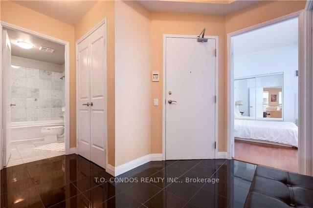 Photo 14 of Unit 2001, 1121 Bay Street, Toronto, Bay Street Corridor — HOMEH
