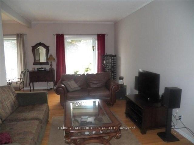 Photo 6 of 788 Batory Avenue, Pickering, West Shore — HOMEH