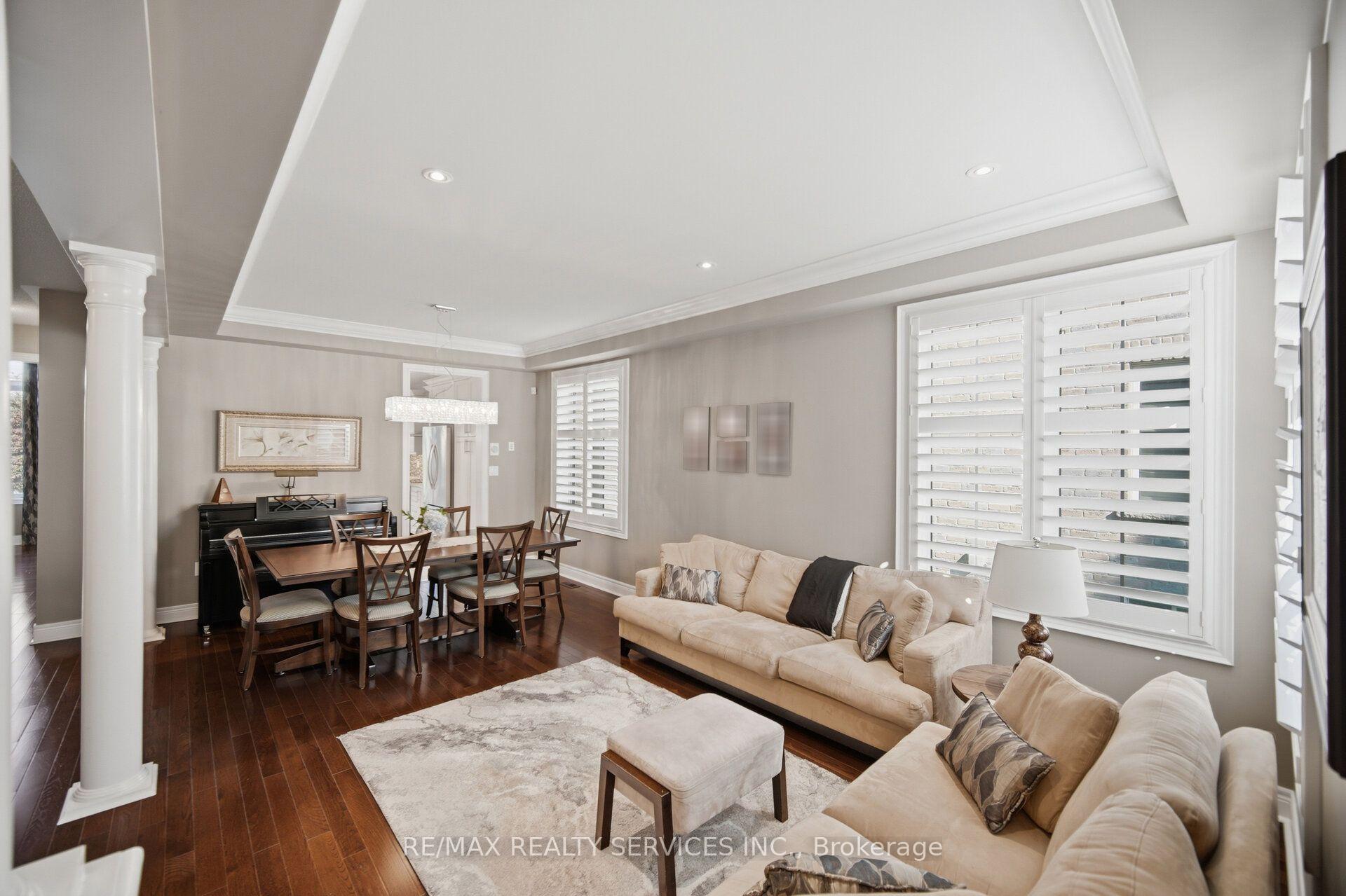 Photo 5 of 49 Learmont Avenue, Caledon, Rural Caledon — HOMEH