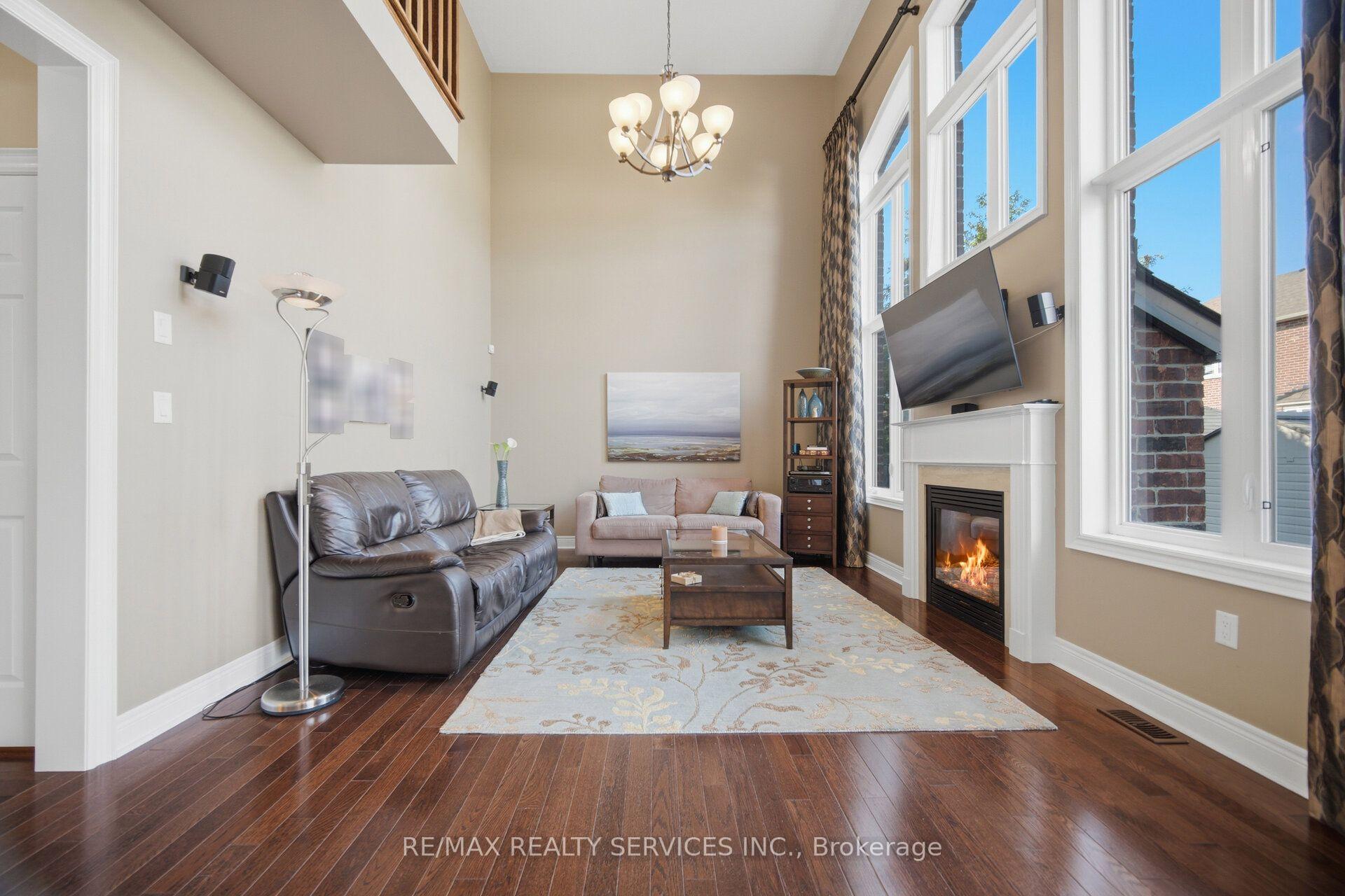 Photo 17 of 49 Learmont Avenue, Caledon, Rural Caledon — HOMEH