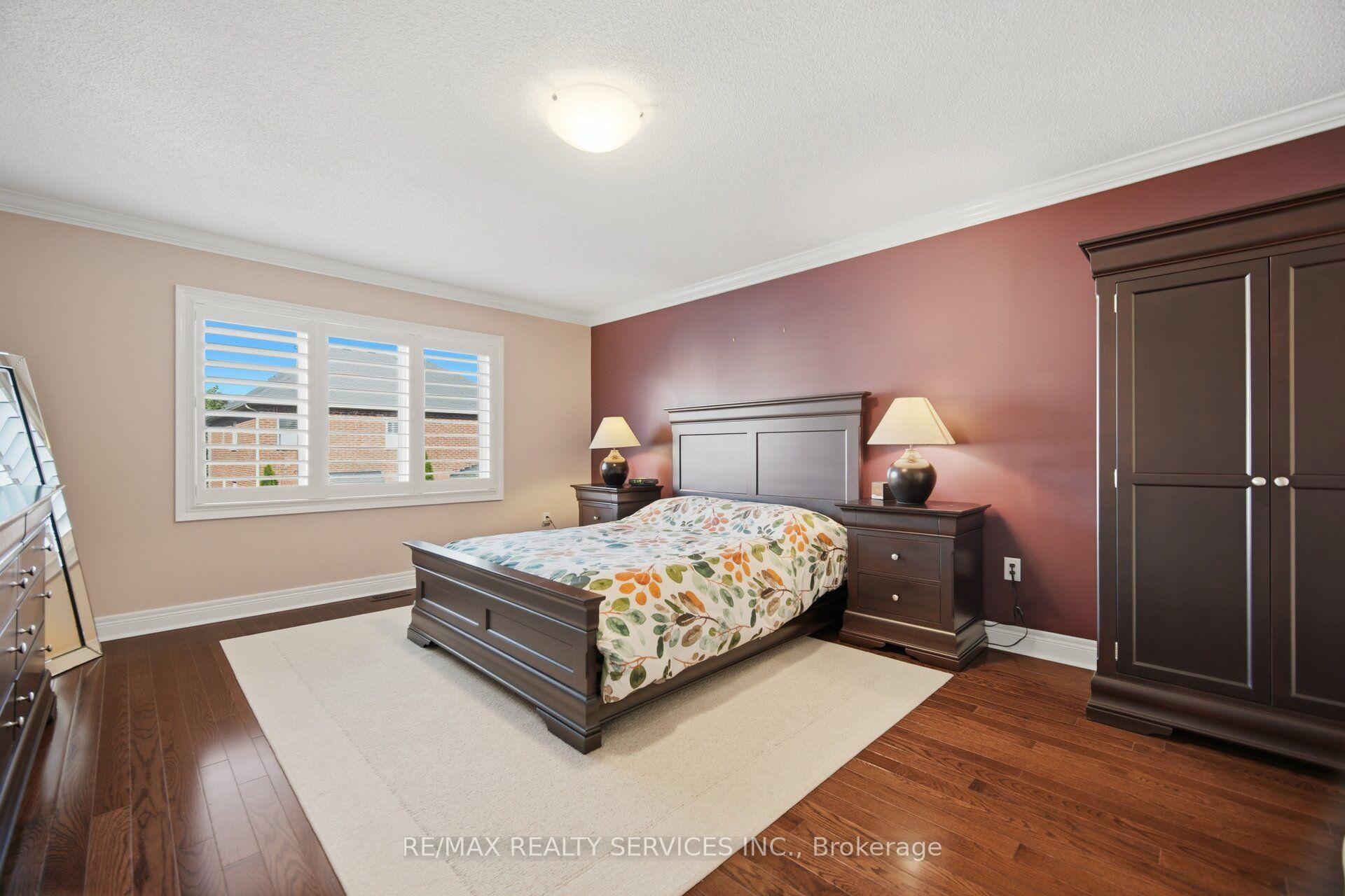 Photo 24 of 49 Learmont Avenue, Caledon, Rural Caledon — HOMEH