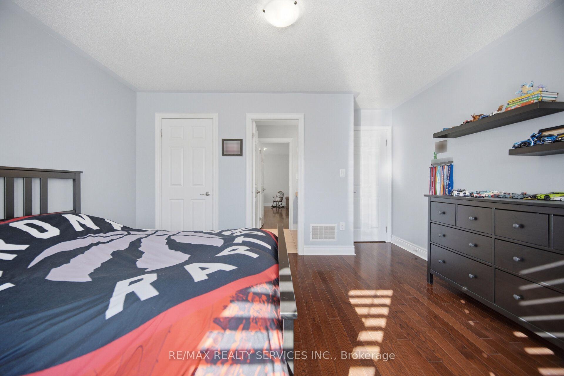 Photo 29 of 49 Learmont Avenue, Caledon, Rural Caledon — HOMEH