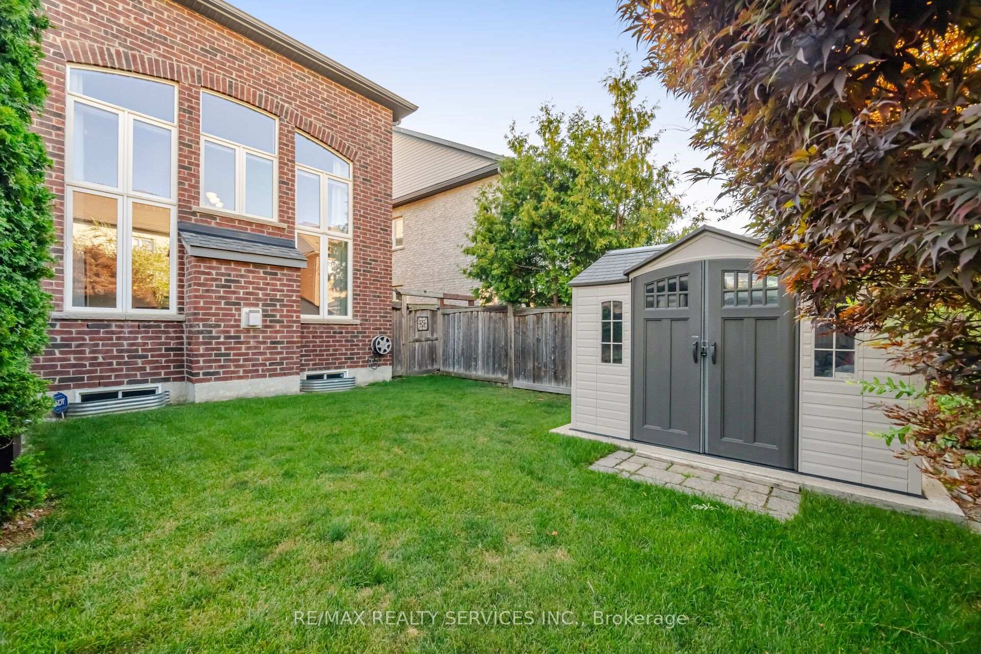 Photo 41 of 49 Learmont Avenue, Caledon, Rural Caledon — HOMEH