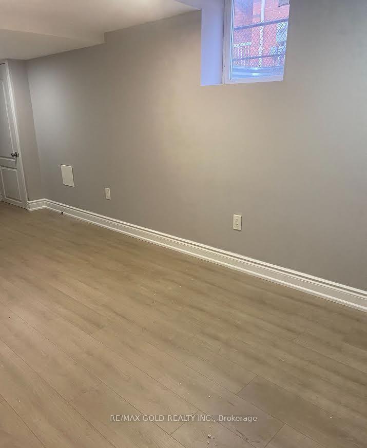 Photo 3 of Unit Bsmt, 316 Albright Road, Brampton, Fletcher's Creek Village — HOMEH