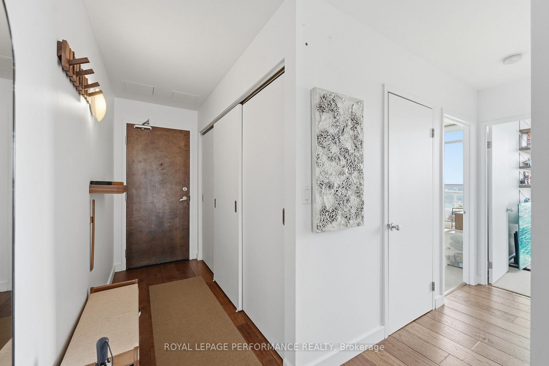 Photo 3 of Unit PH 2, 179 George Street, Ottawa, Lower Town/Byward Market — HOMEH