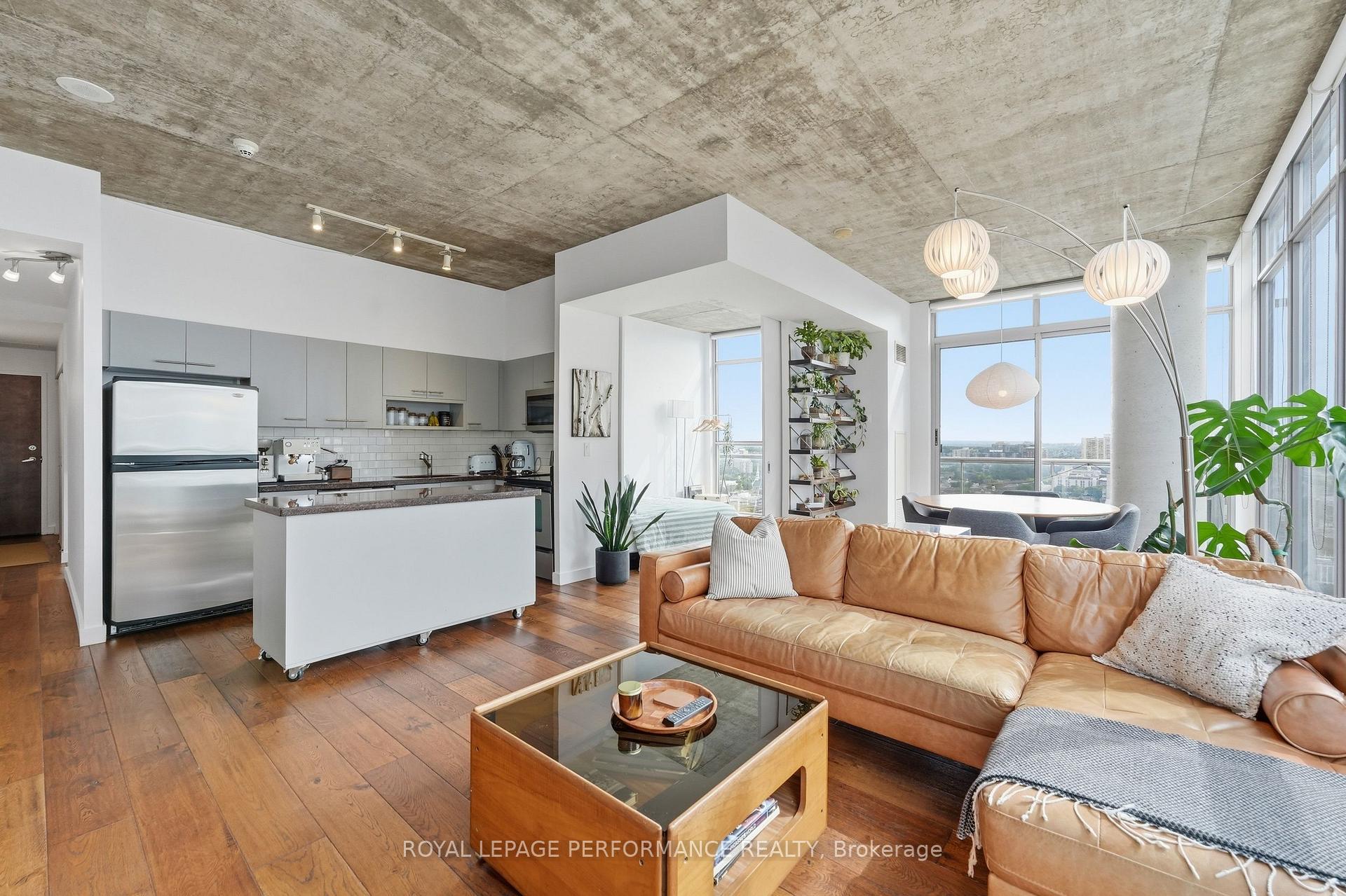 Photo 14 of Unit PH 2, 179 George Street, Ottawa, Lower Town/Byward Market — HOMEH