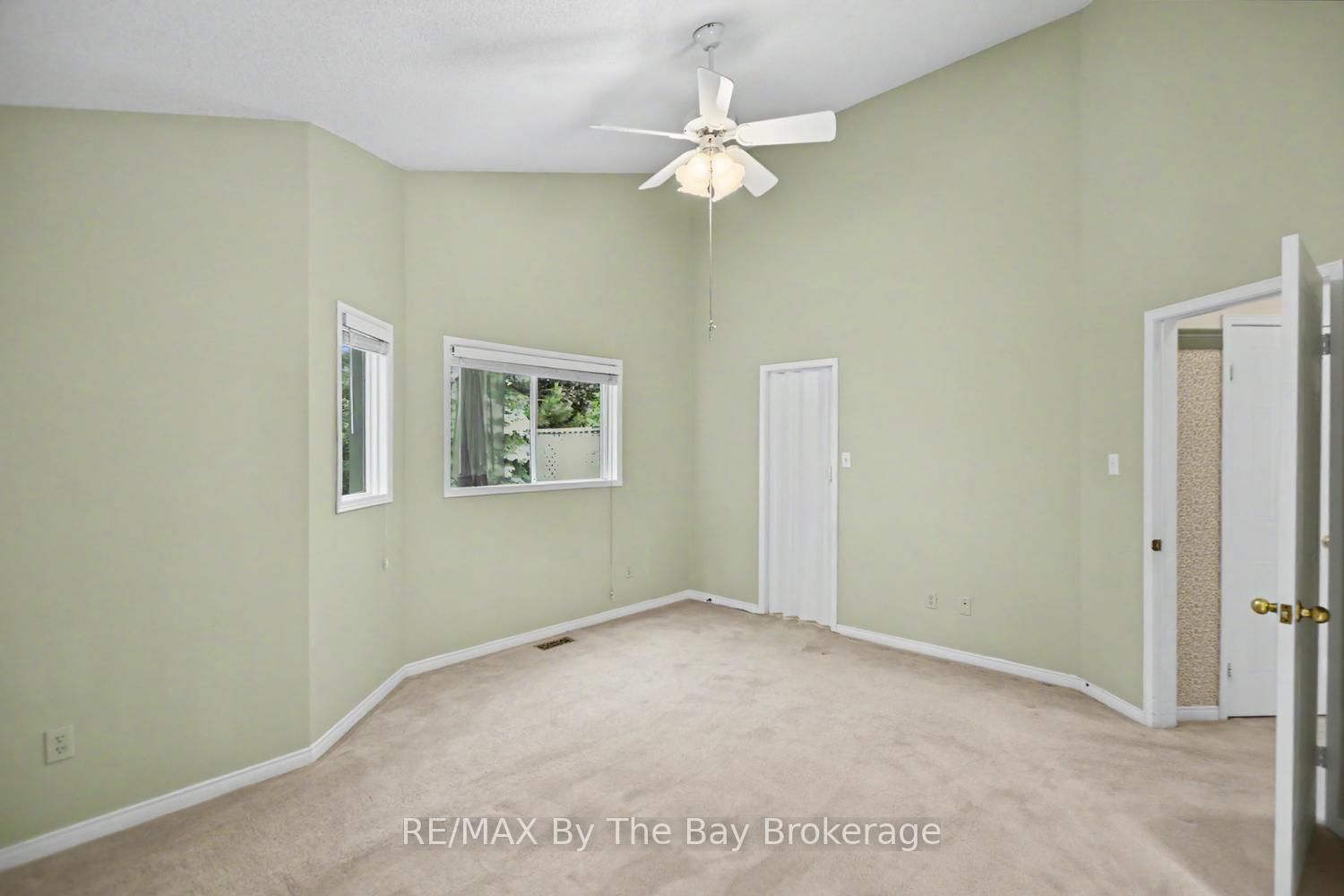 Photo 25 of 12 Goldsmith Place, Wasaga Beach — HOMEH