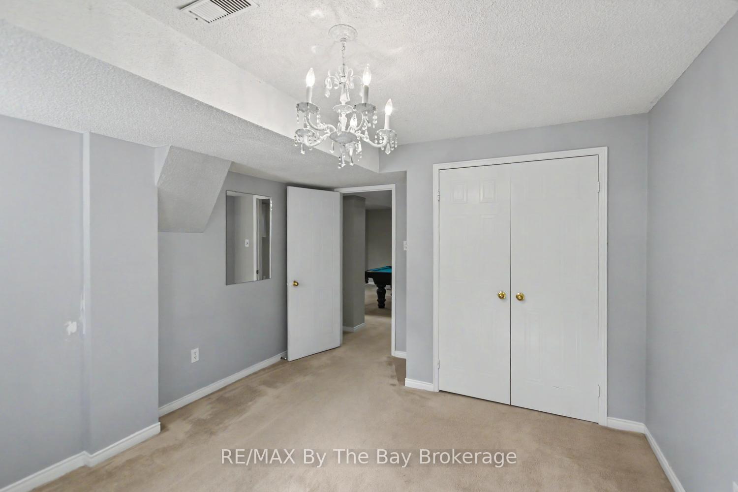 Photo 38 of 12 Goldsmith Place, Wasaga Beach — HOMEH