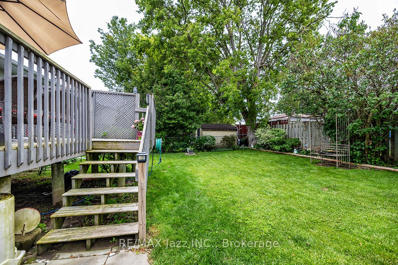 Photo 31 of 22 Deerpark Crescent, Clarington, Bowmanville — HOMEH