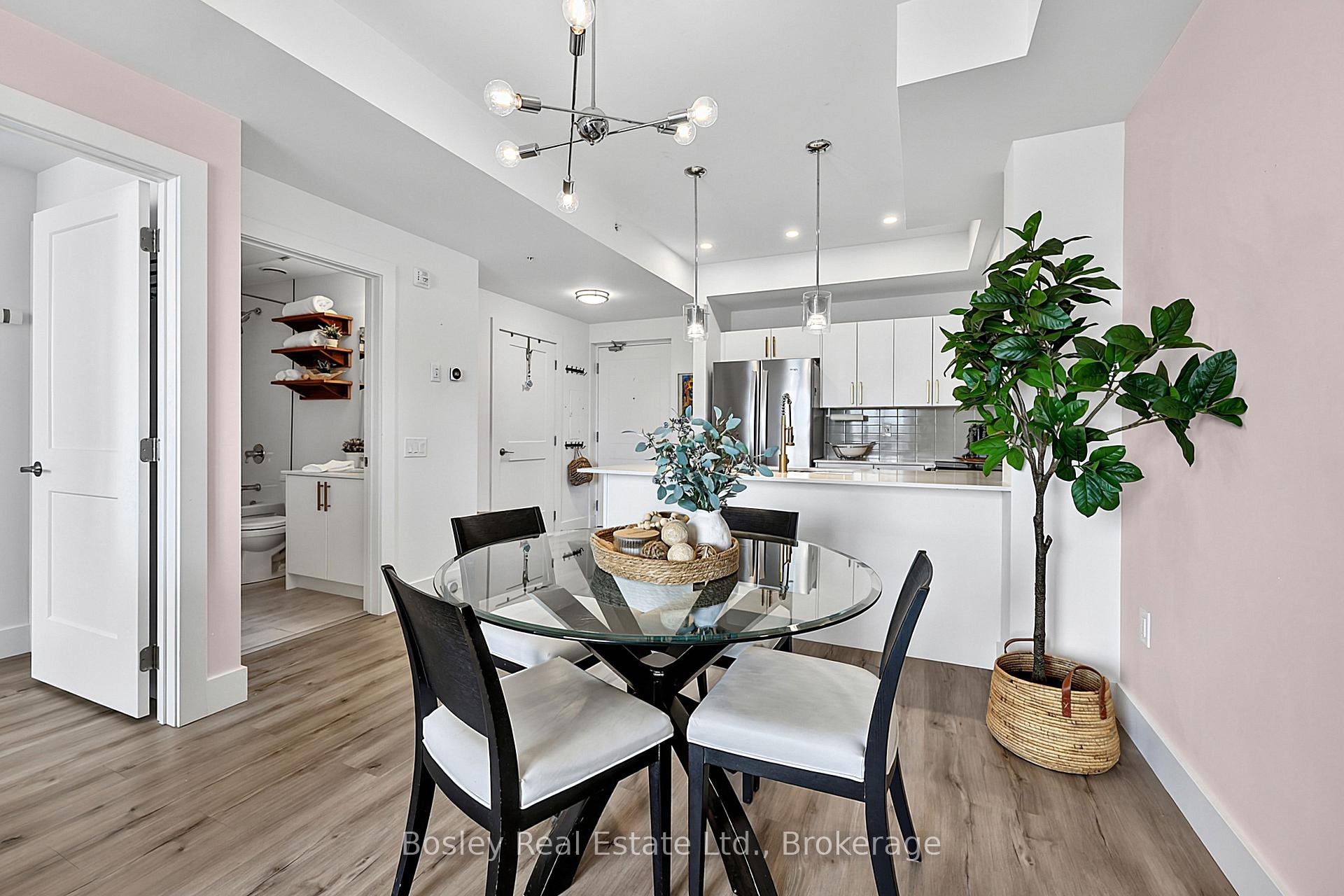 Photo 5 of Unit 404, 4 Kimberly Lane, Collingwood — HOMEH