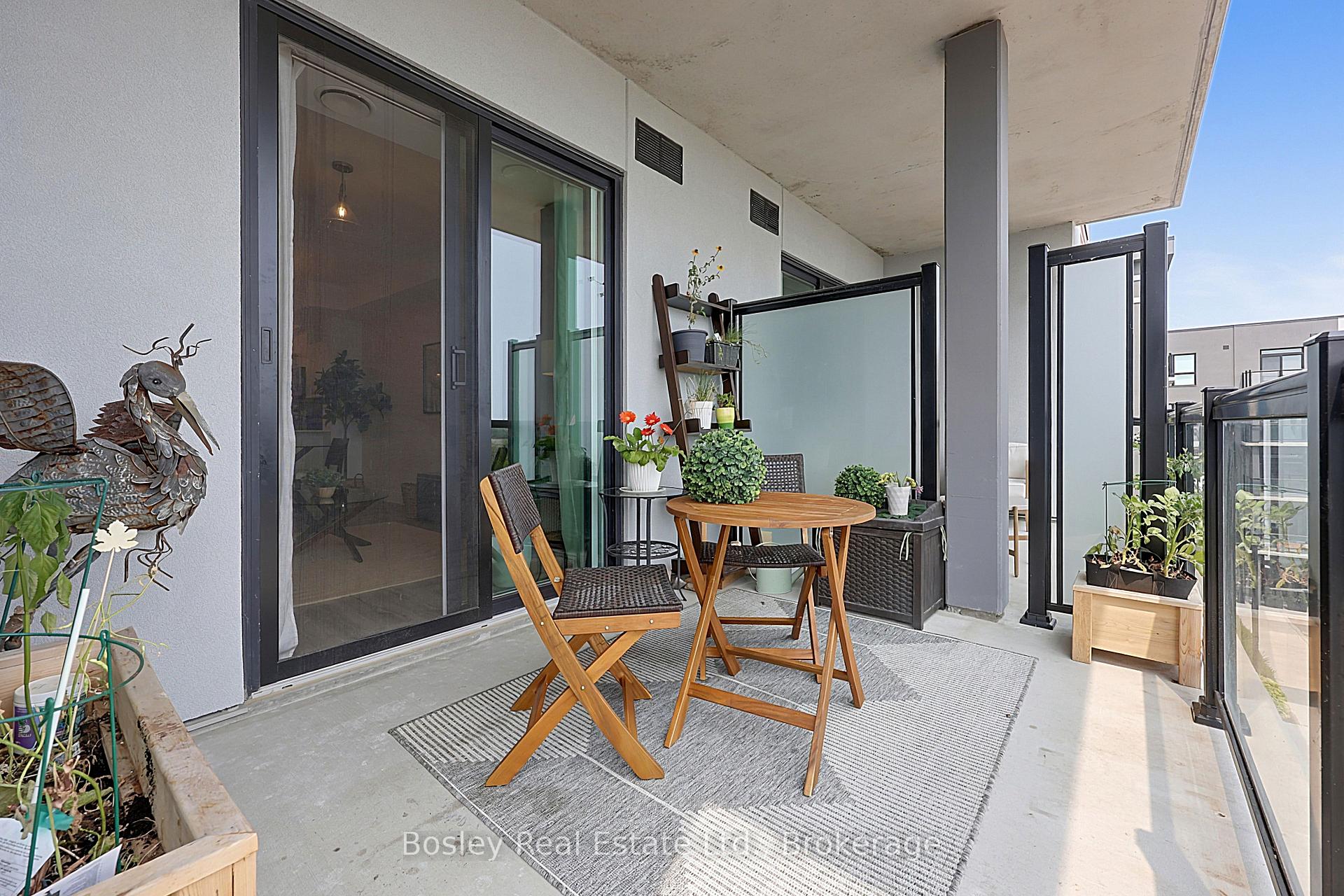 Photo 8 of Unit 404, 4 Kimberly Lane, Collingwood — HOMEH