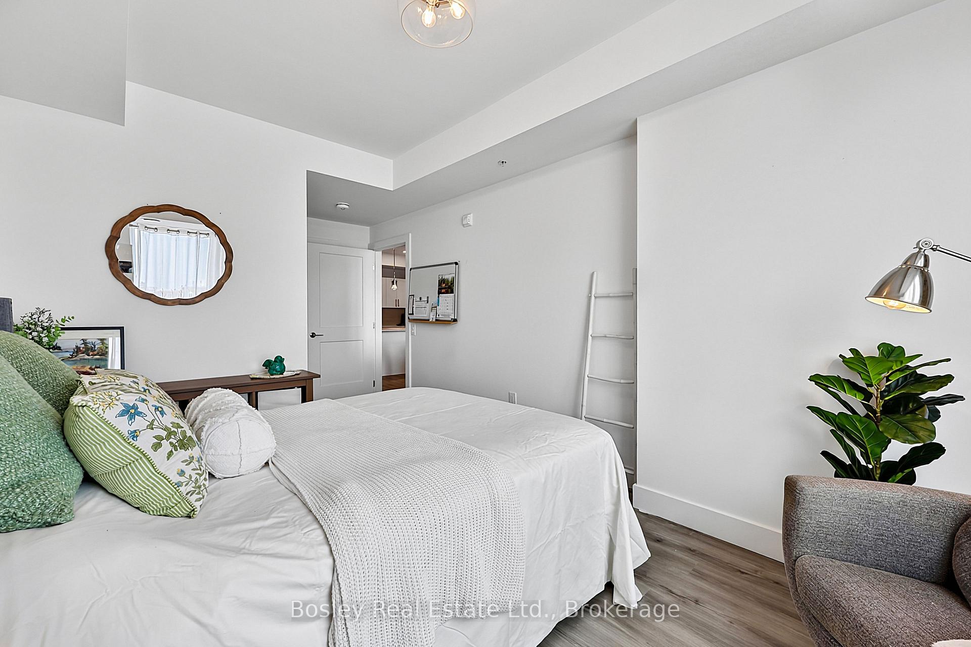 Photo 11 of Unit 404, 4 Kimberly Lane, Collingwood — HOMEH
