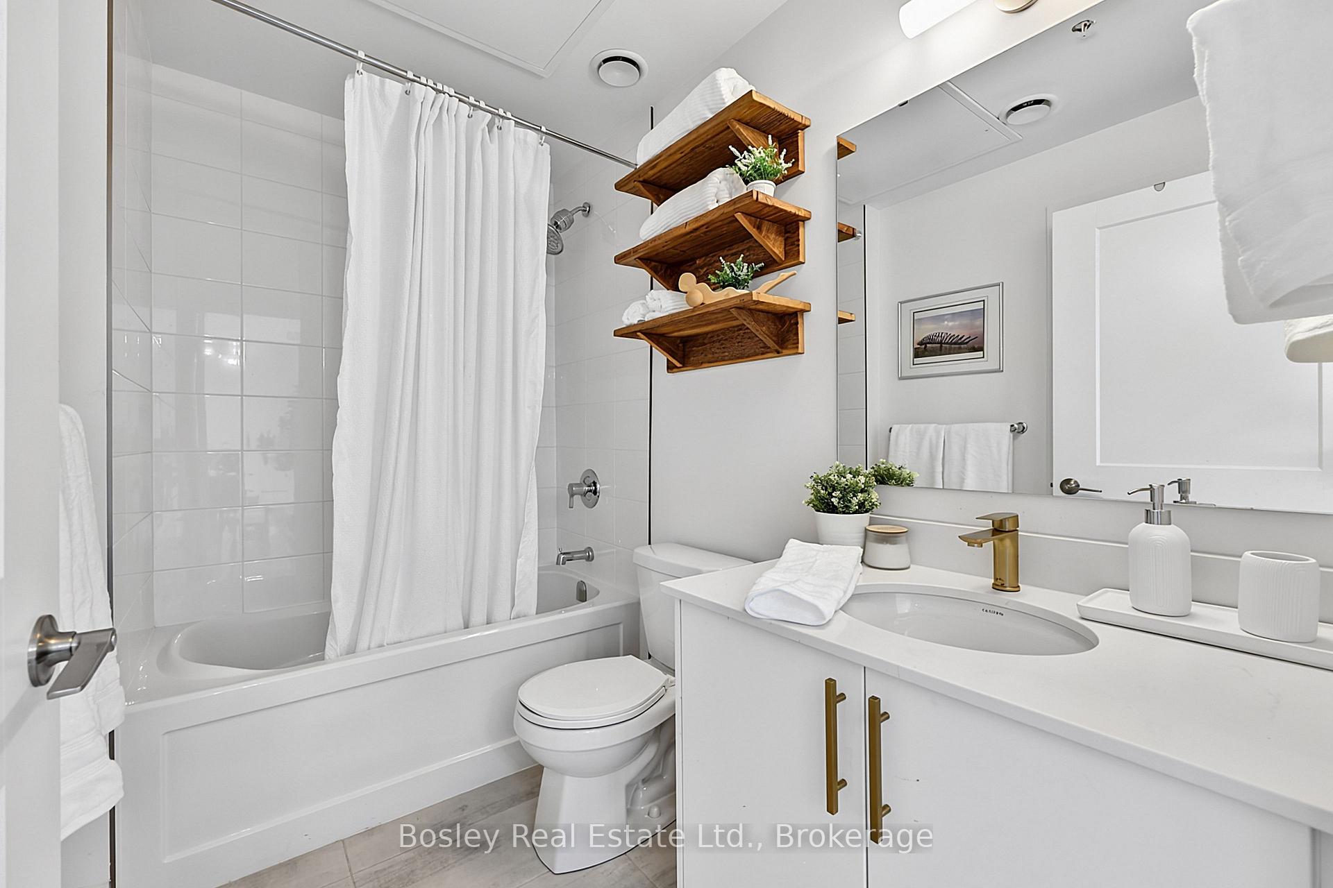 Photo 12 of Unit 404, 4 Kimberly Lane, Collingwood — HOMEH