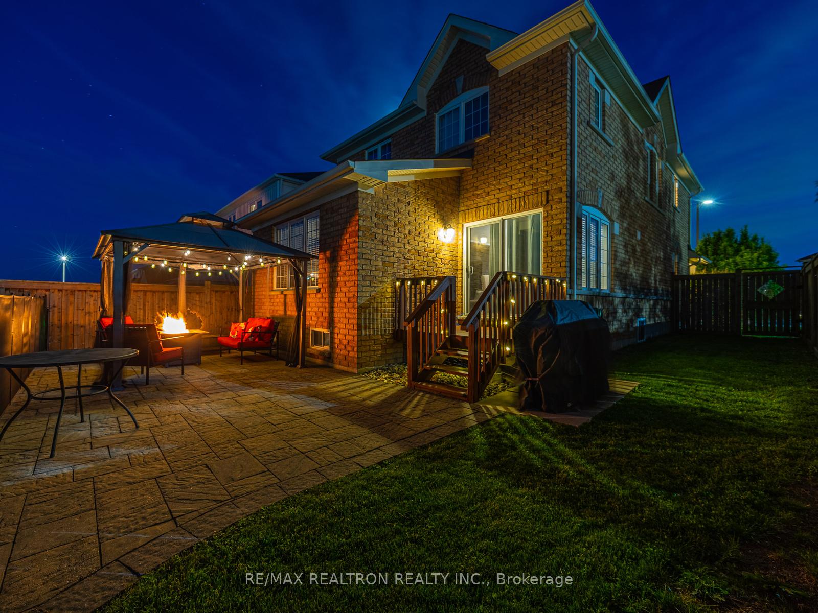 Photo 36 of 1089 Edward Bolton Crescent, Oshawa, Pinecrest — HOMEH