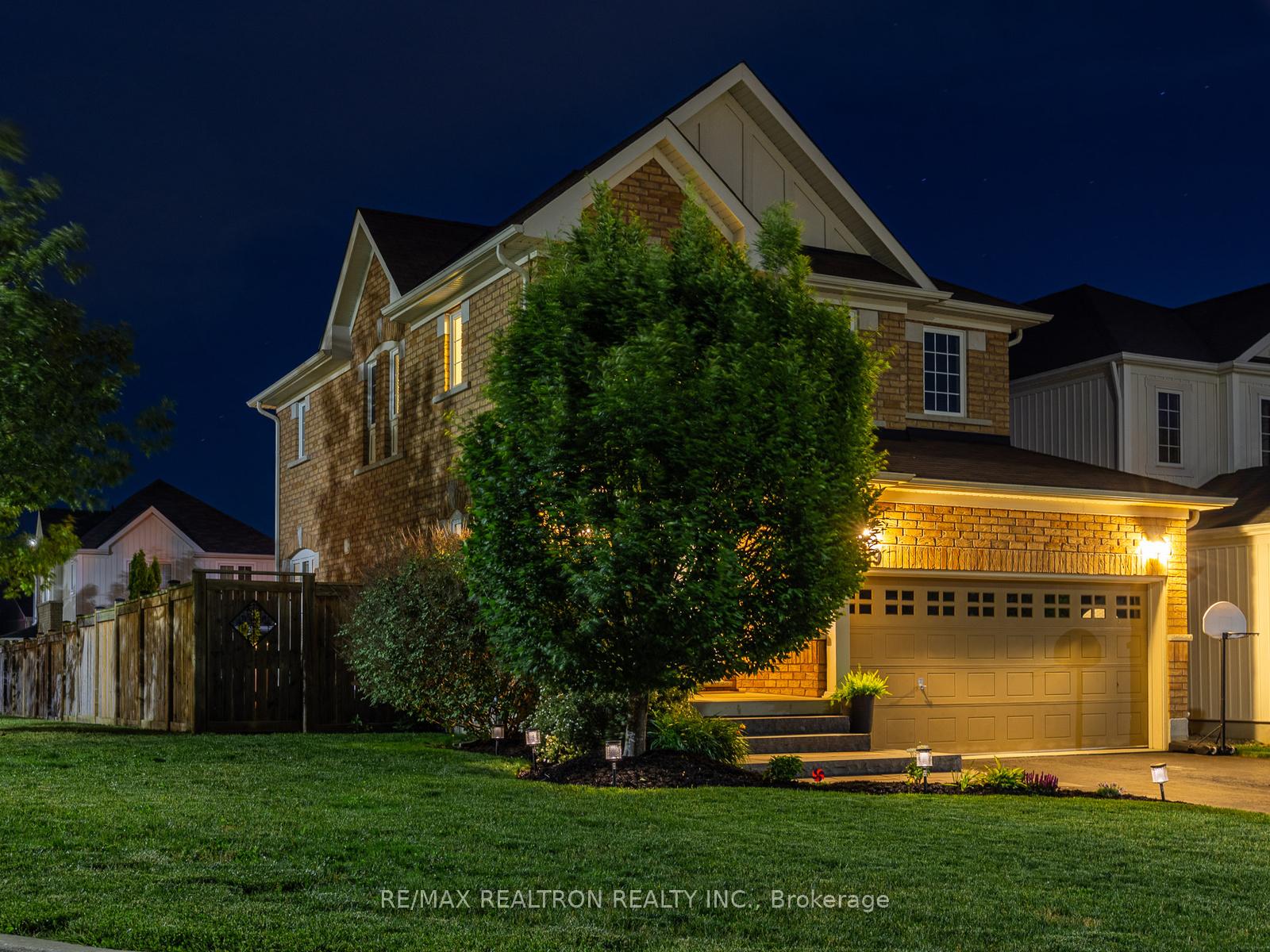 Photo 42 of 1089 Edward Bolton Crescent, Oshawa, Pinecrest — HOMEH