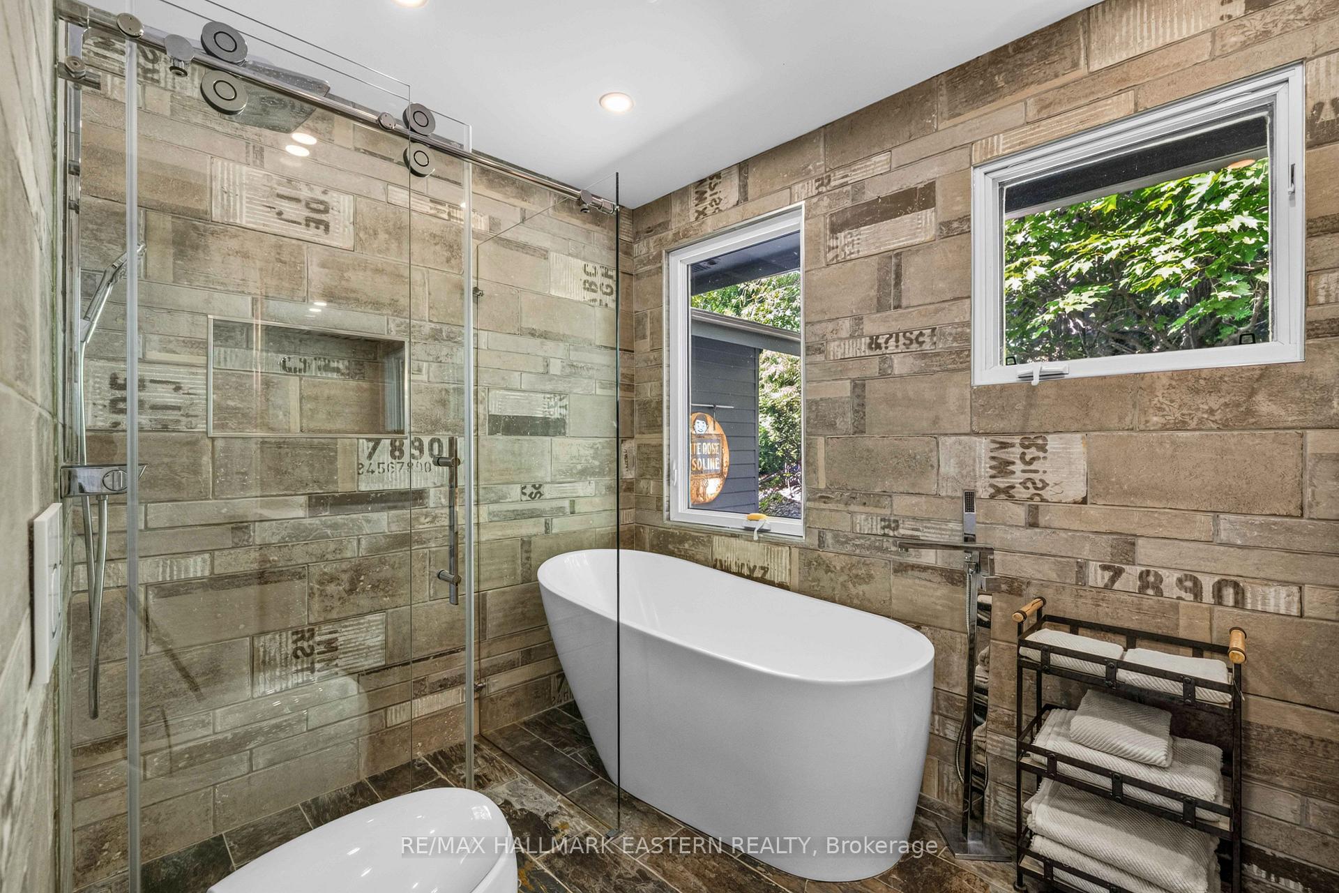Photo 20 of 1052 Tedford Lane, Douro-Dummer — HOMEH