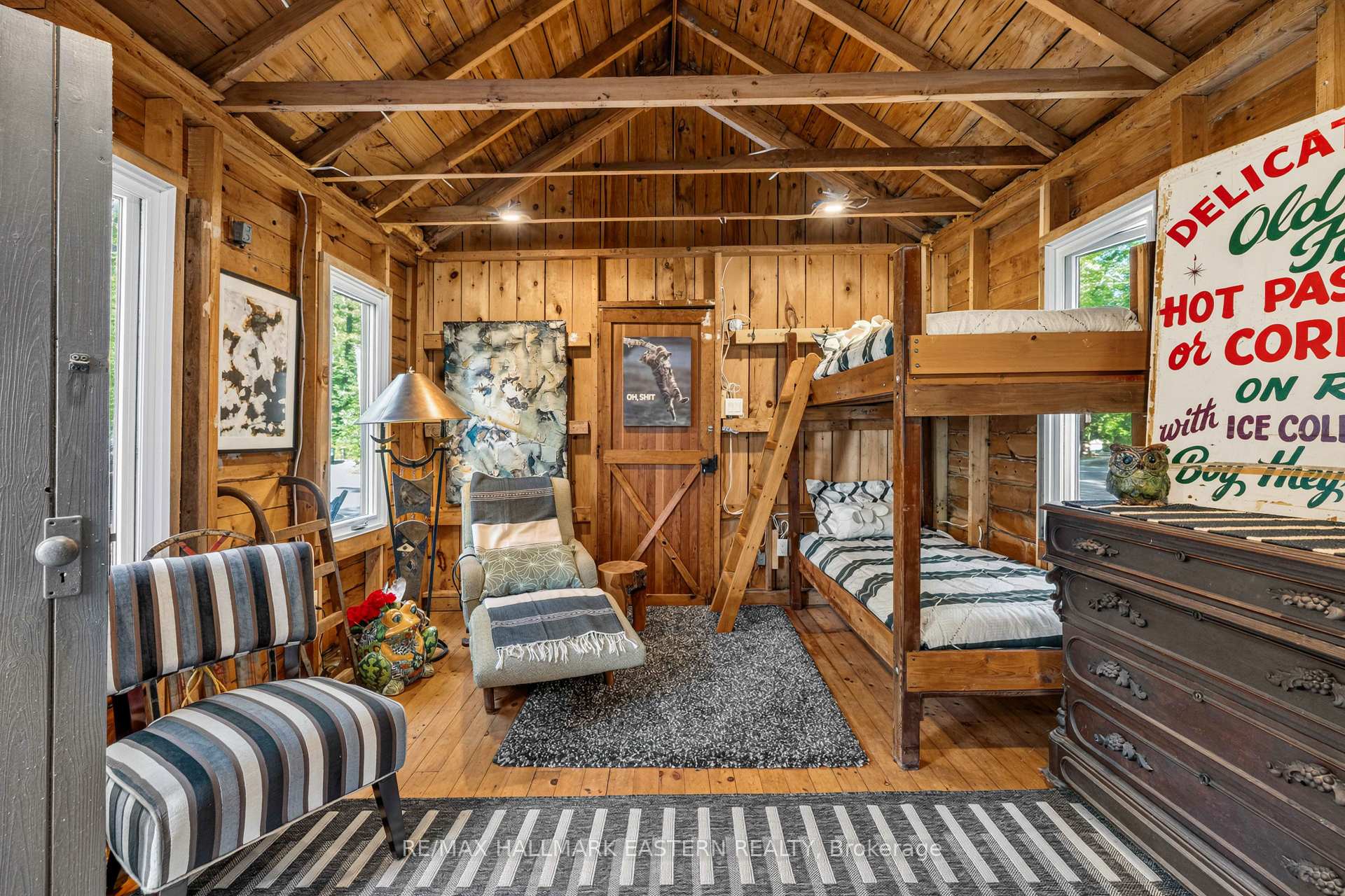 Photo 24 of 1052 Tedford Lane, Douro-Dummer — HOMEH