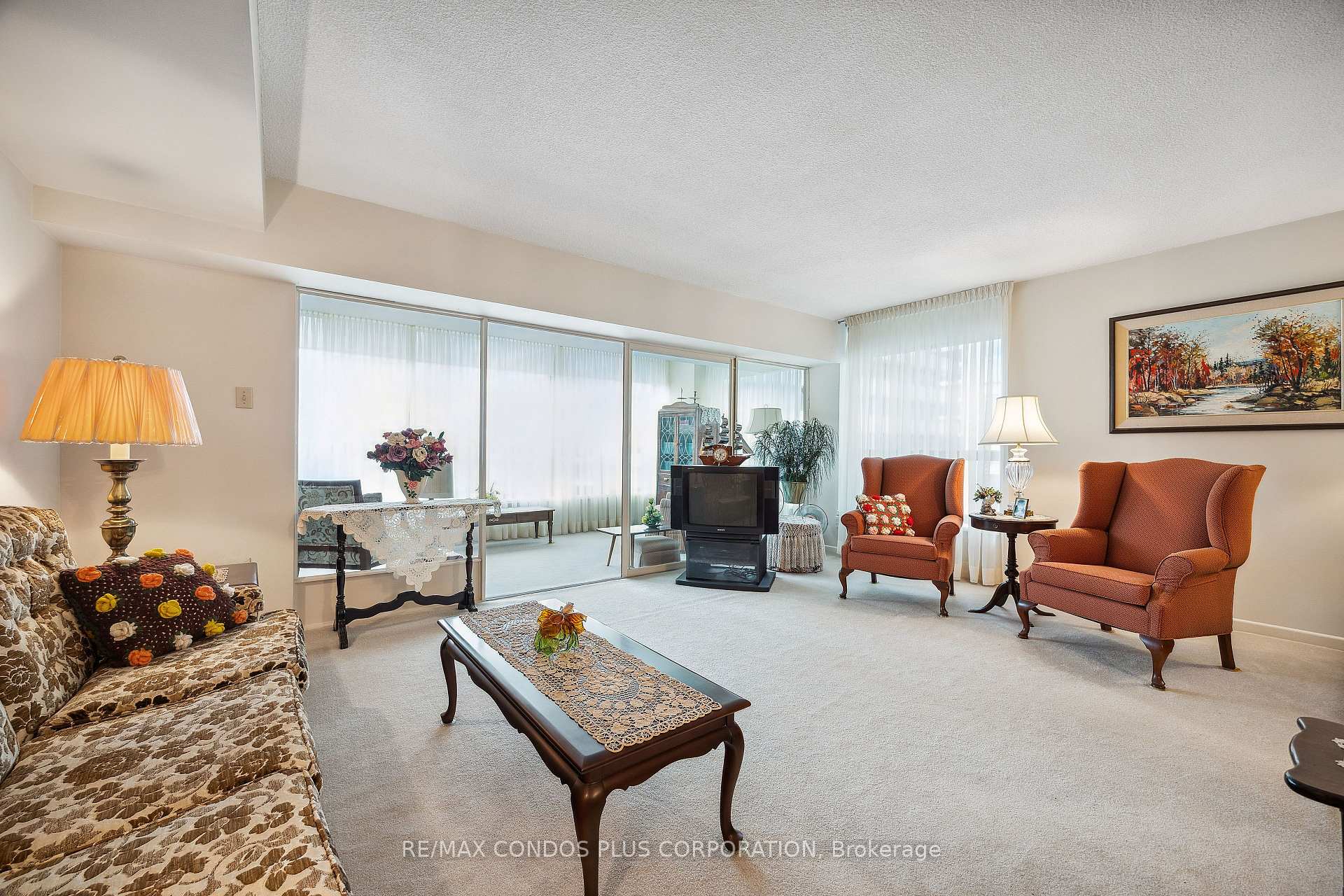 Photo 2 of Unit 902, 62 Wellesley Street W, Toronto, Bay Street Corridor — HOMEH
