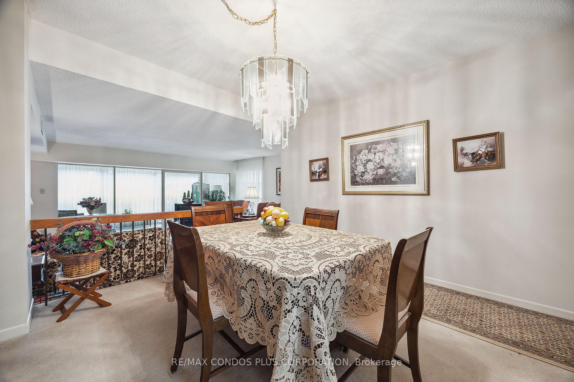 Photo 9 of Unit 902, 62 Wellesley Street W, Toronto, Bay Street Corridor — HOMEH