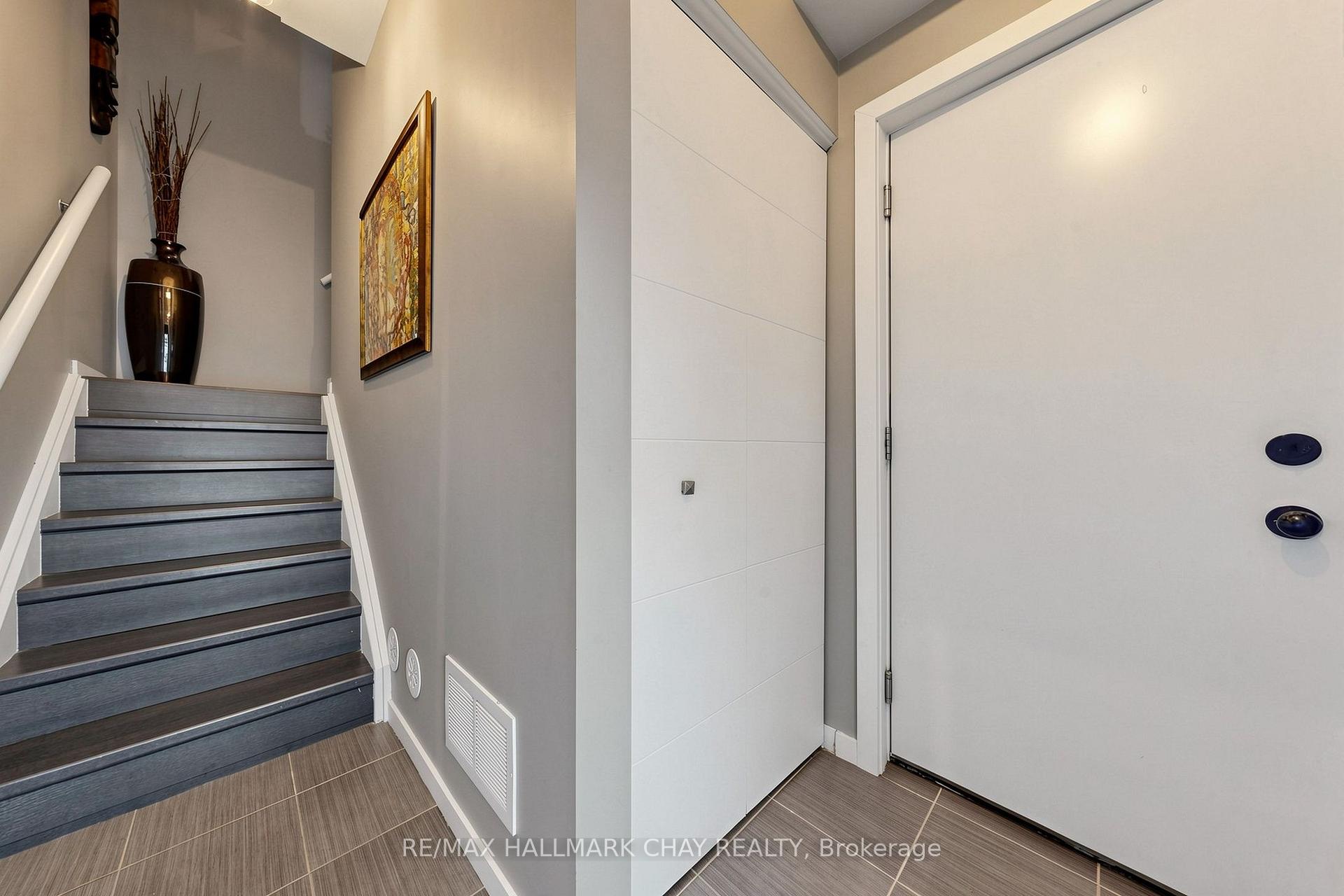 Photo 6 of Unit 53, 369 Essa Road, Barrie, Holly — HOMEH