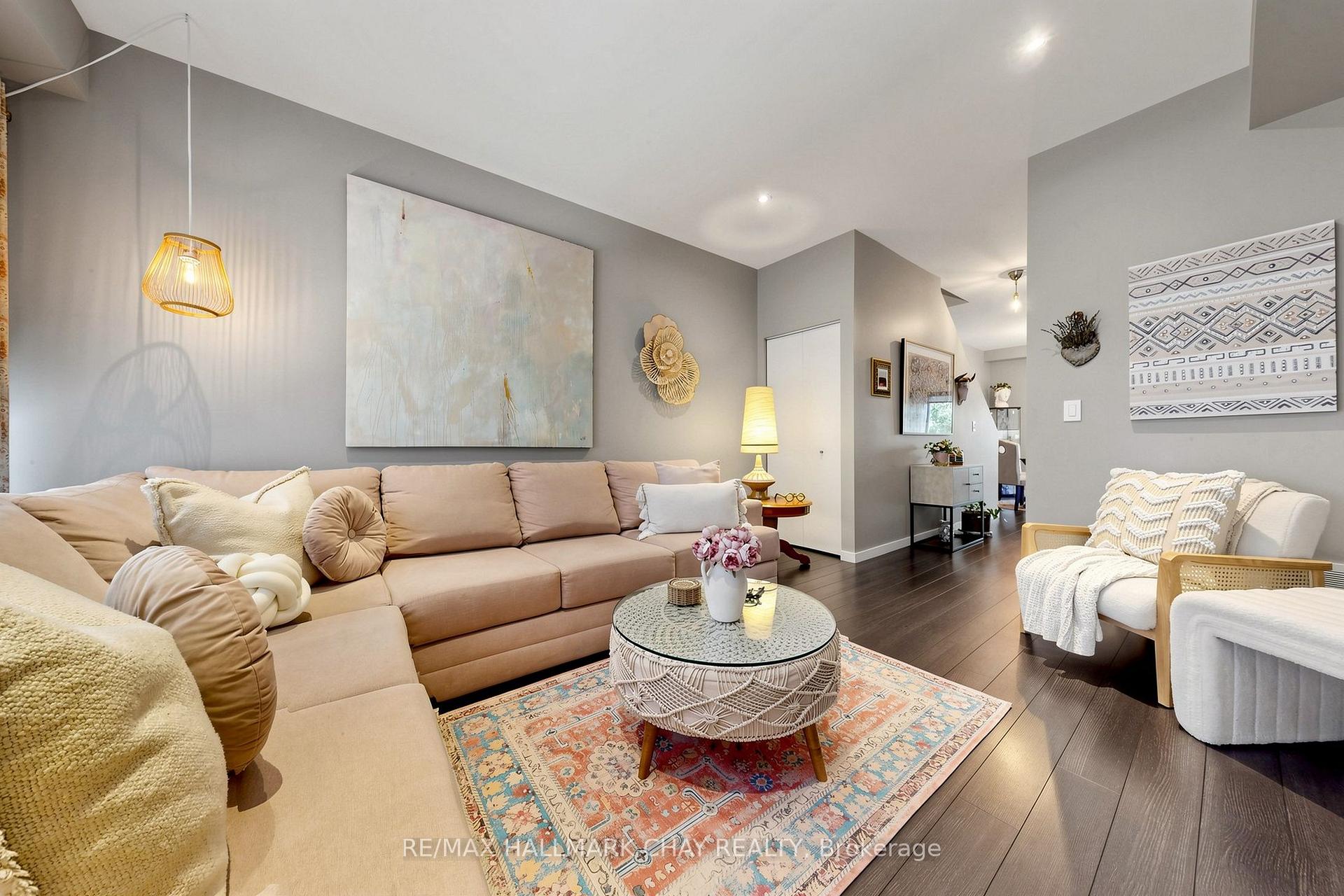 Photo 8 of Unit 53, 369 Essa Road, Barrie, Holly — HOMEH