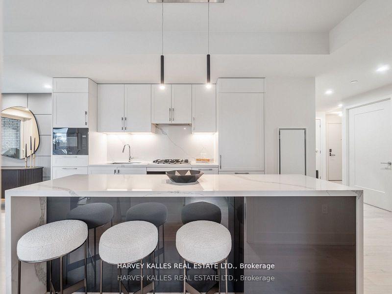 Photo 11 of Unit 610, 8 Manor Road W, Toronto, Yonge-Eglinton — HOMEH