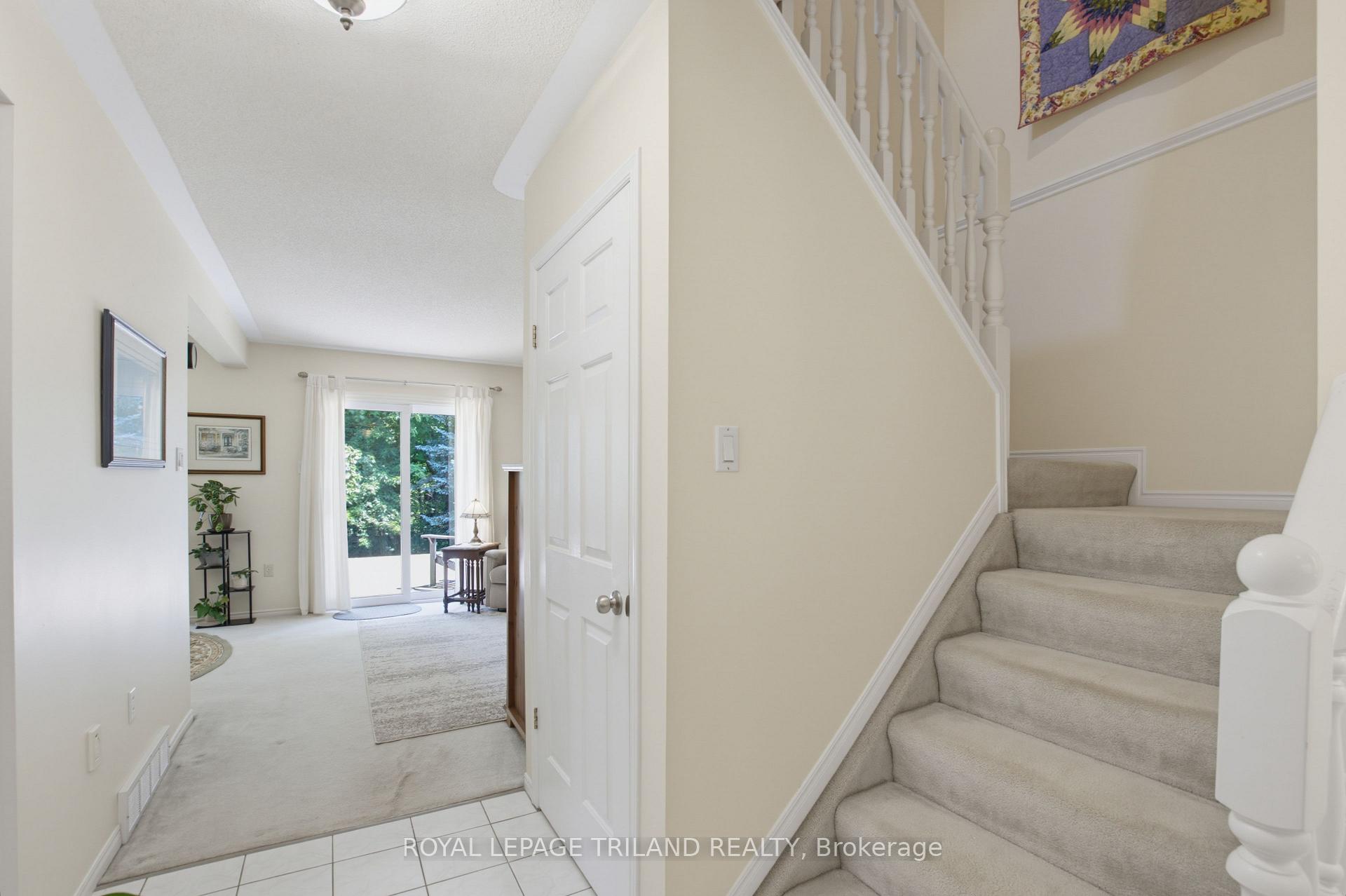 Photo 18 of 117 Bournemouth Drive, London, East I — HOMEH