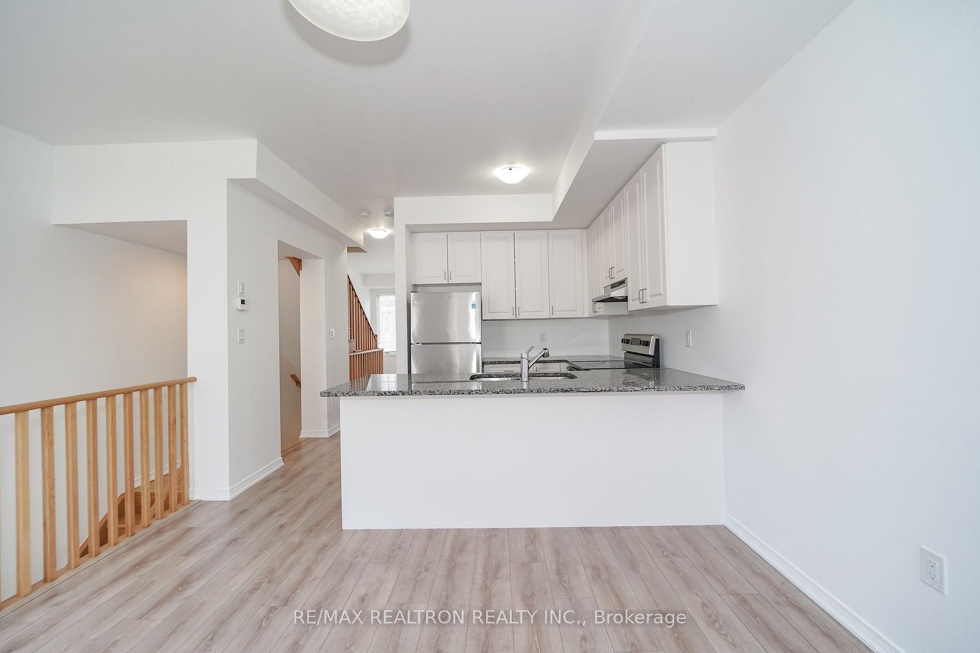 Photo 9 of 2560 Earleville Path, Oshawa, Windfields — HOMEH