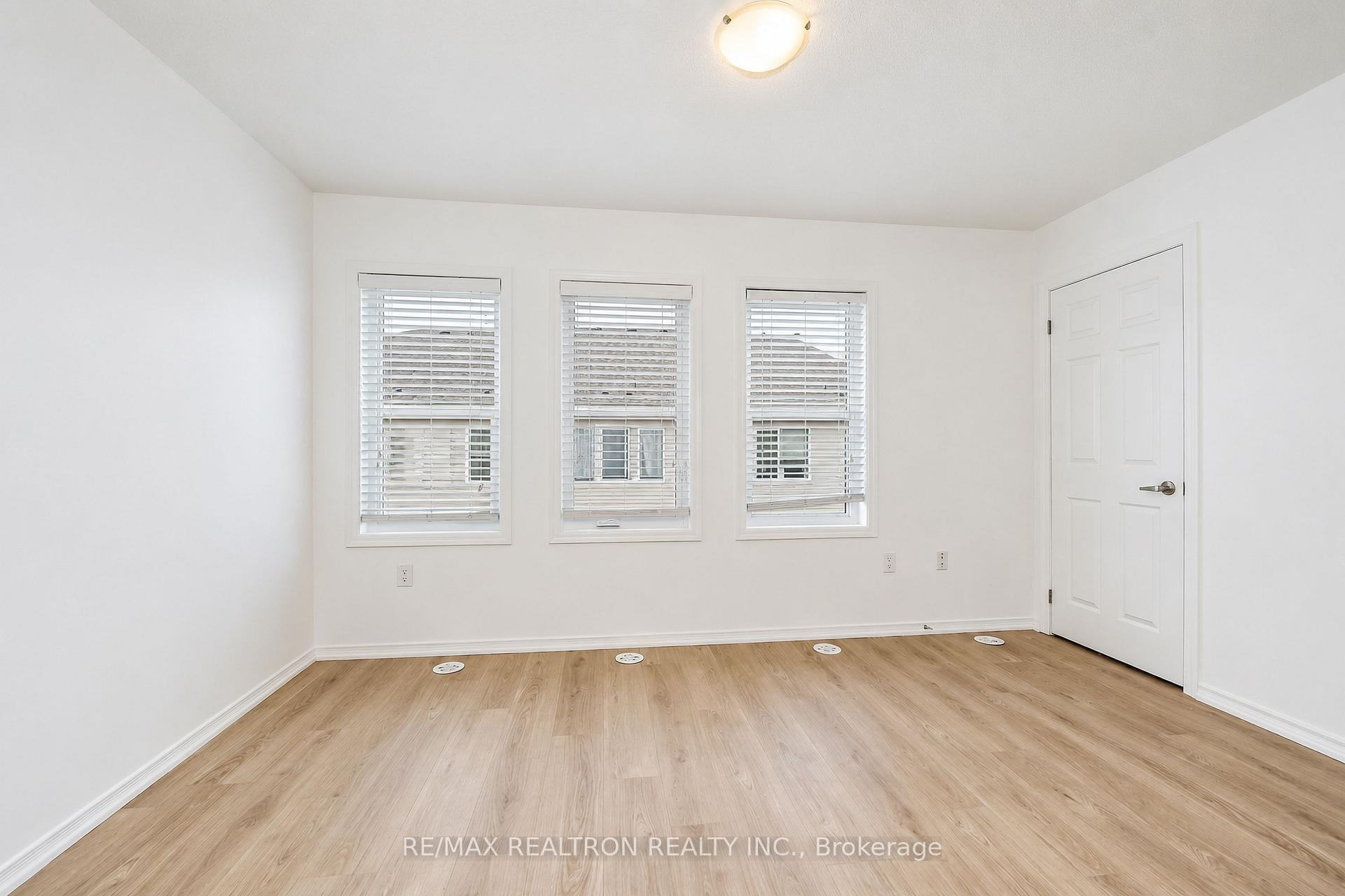 Photo 17 of 2560 Earleville Path, Oshawa, Windfields — HOMEH