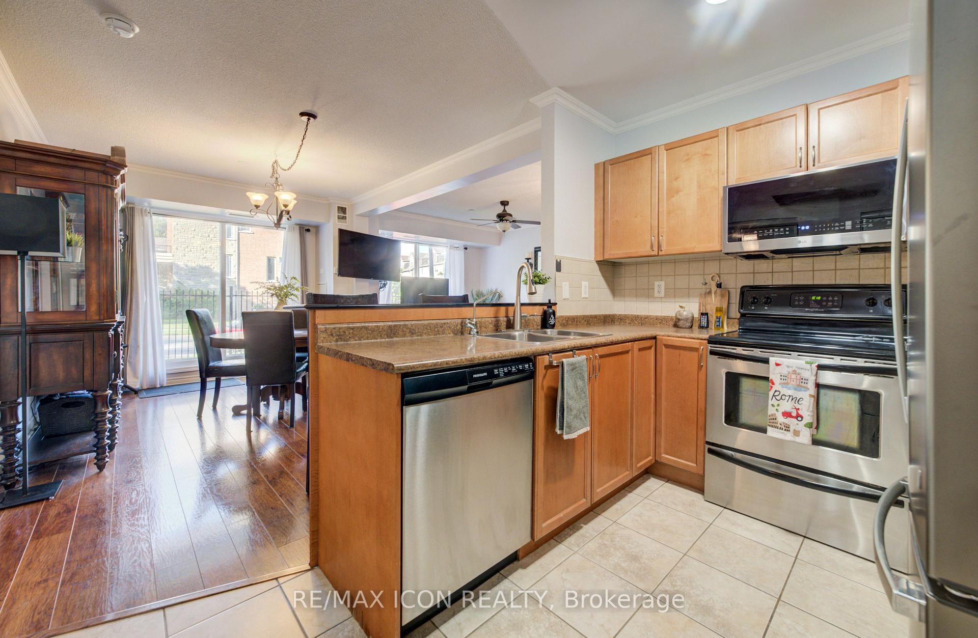 Photo 2 of Unit 118, 8 Harris Street, Cambridge, East Galt — HOMEH