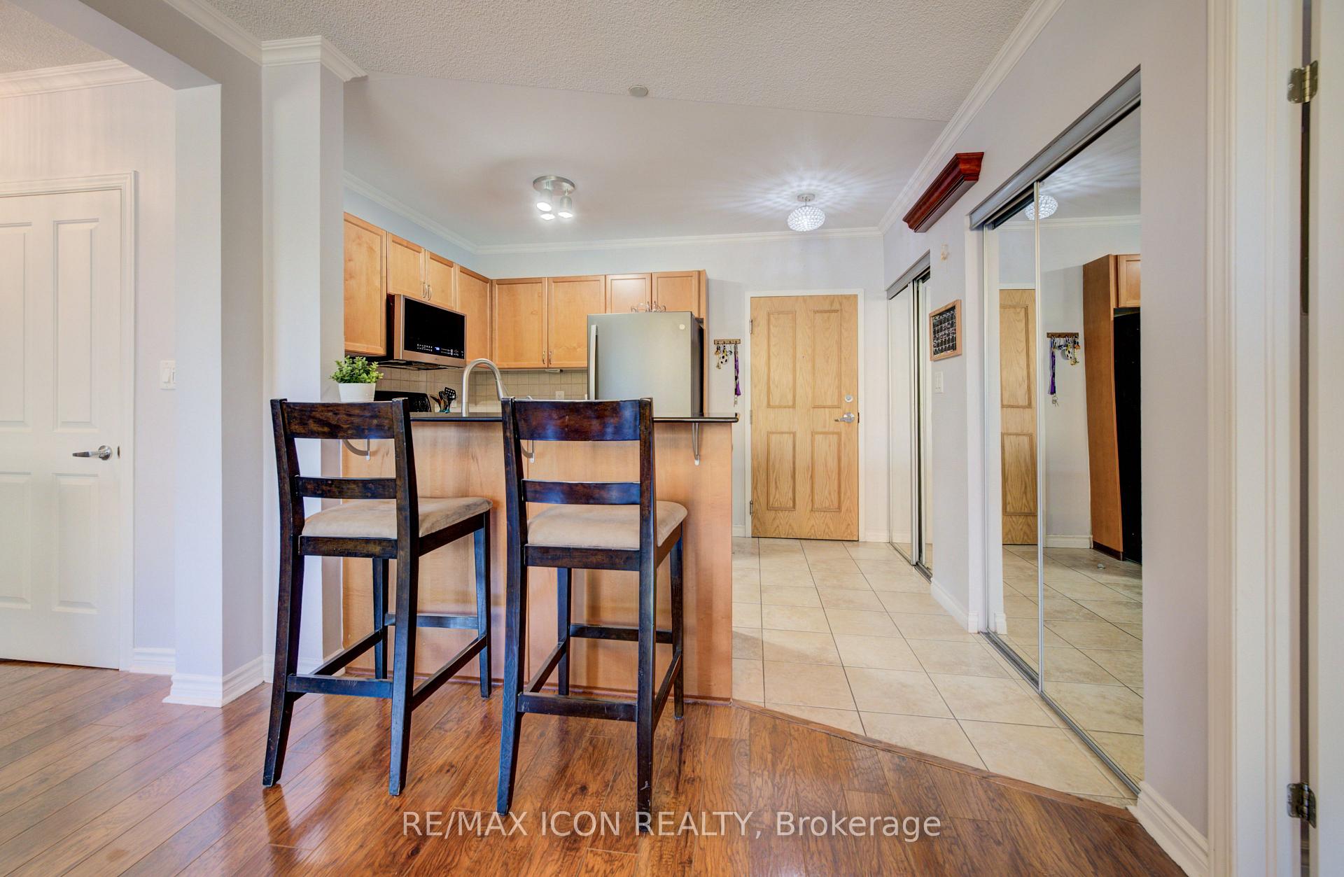 Photo 10 of Unit 118, 8 Harris Street, Cambridge, East Galt — HOMEH