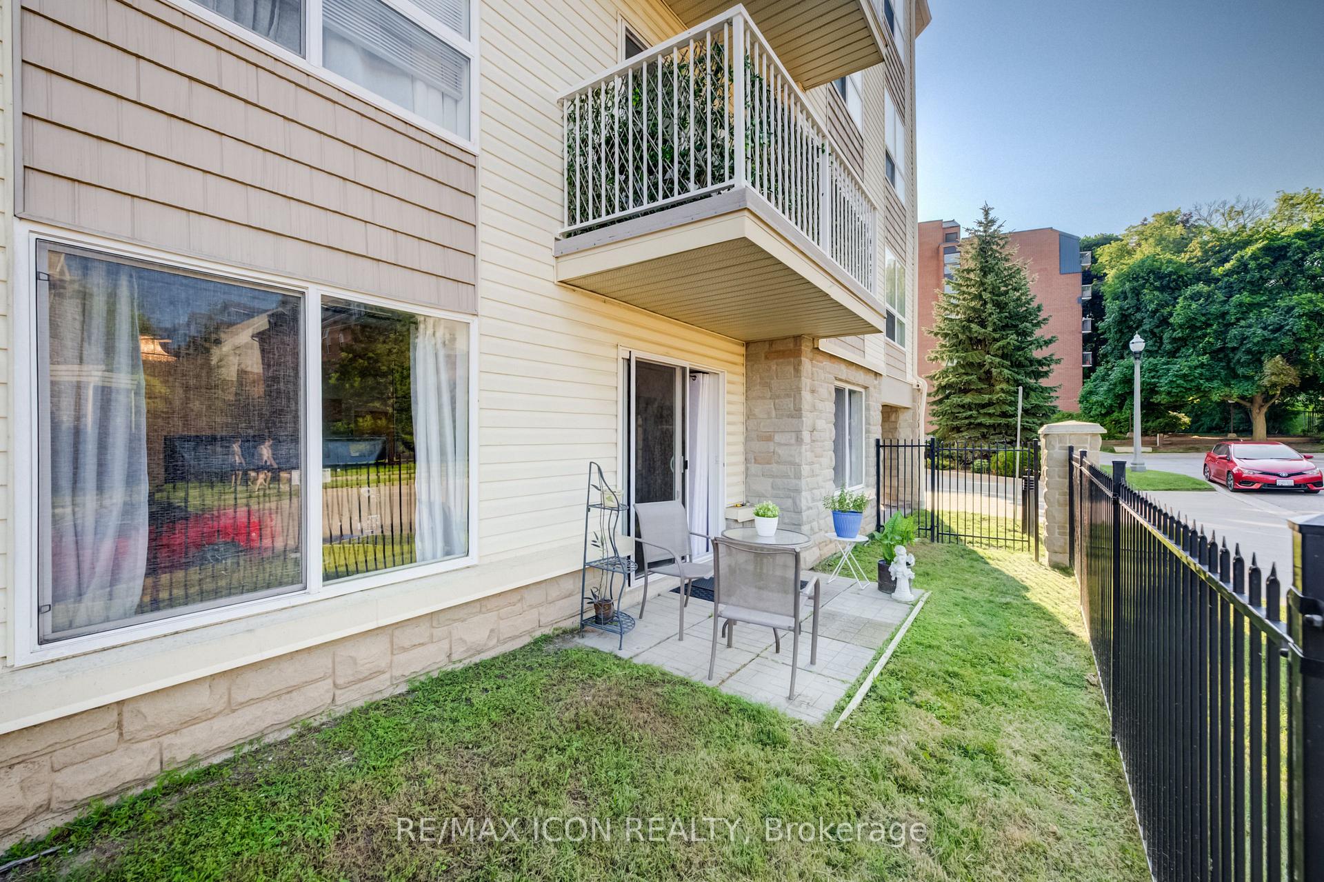 Photo 29 of Unit 118, 8 Harris Street, Cambridge, East Galt — HOMEH