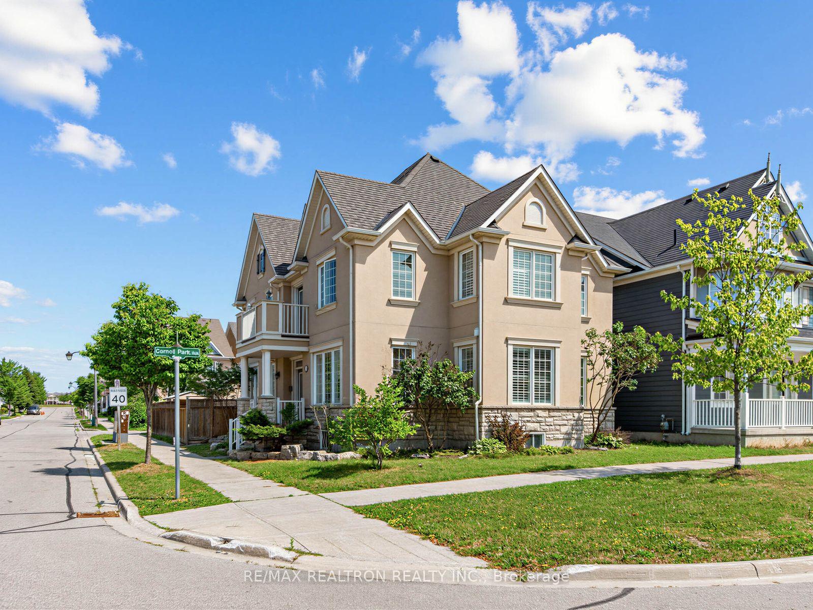 Photo 2 of 244 Cornell Park Avenue, Markham, Cornell — HOMEH